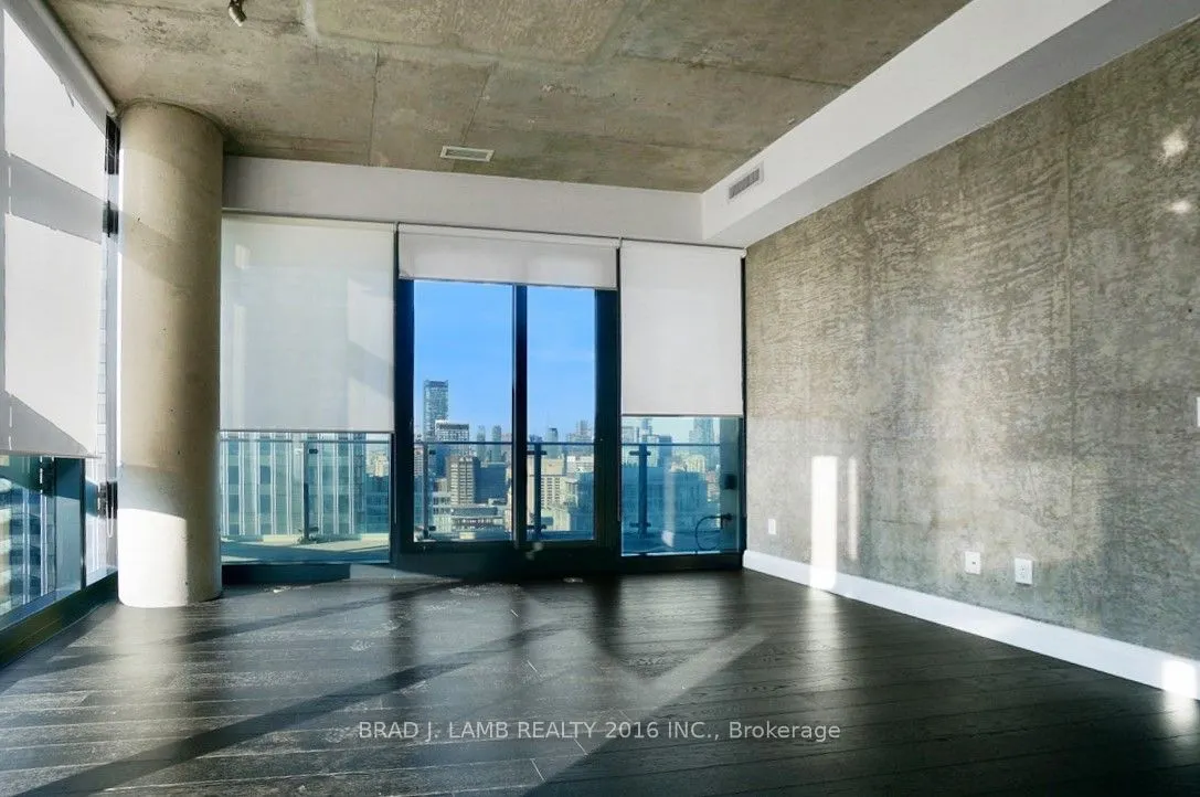 224 King Street W, #3701