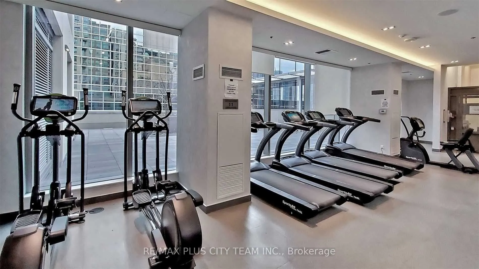 88 Scott Street, #4304
