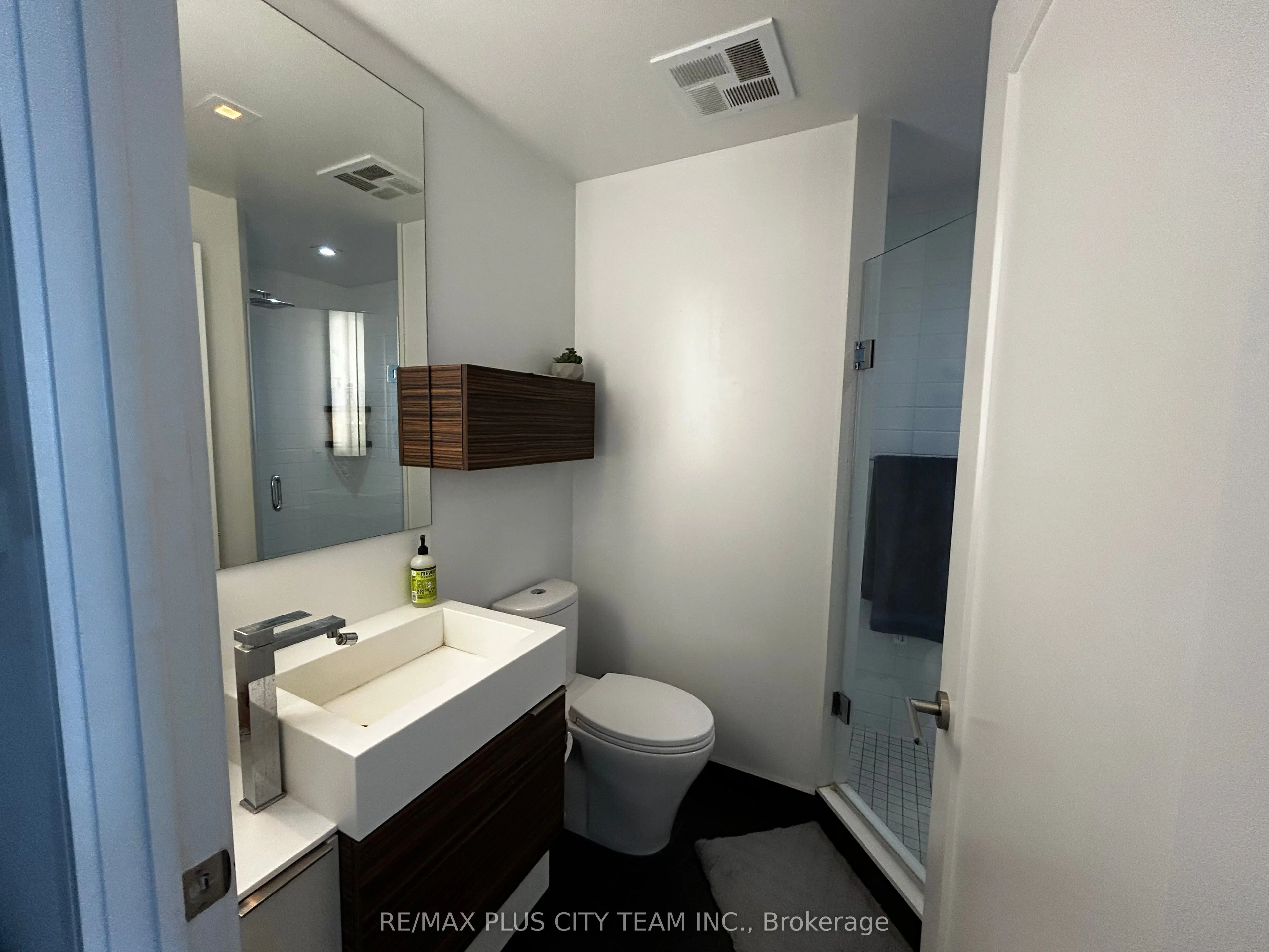 88 Scott Street, #4304