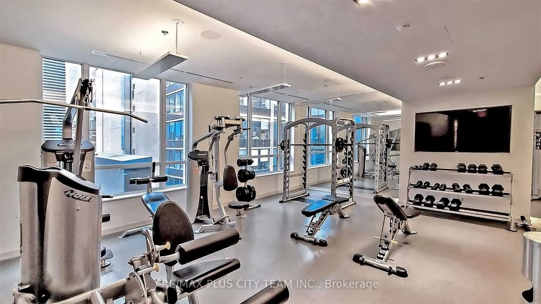 88 Scott Street, #4304