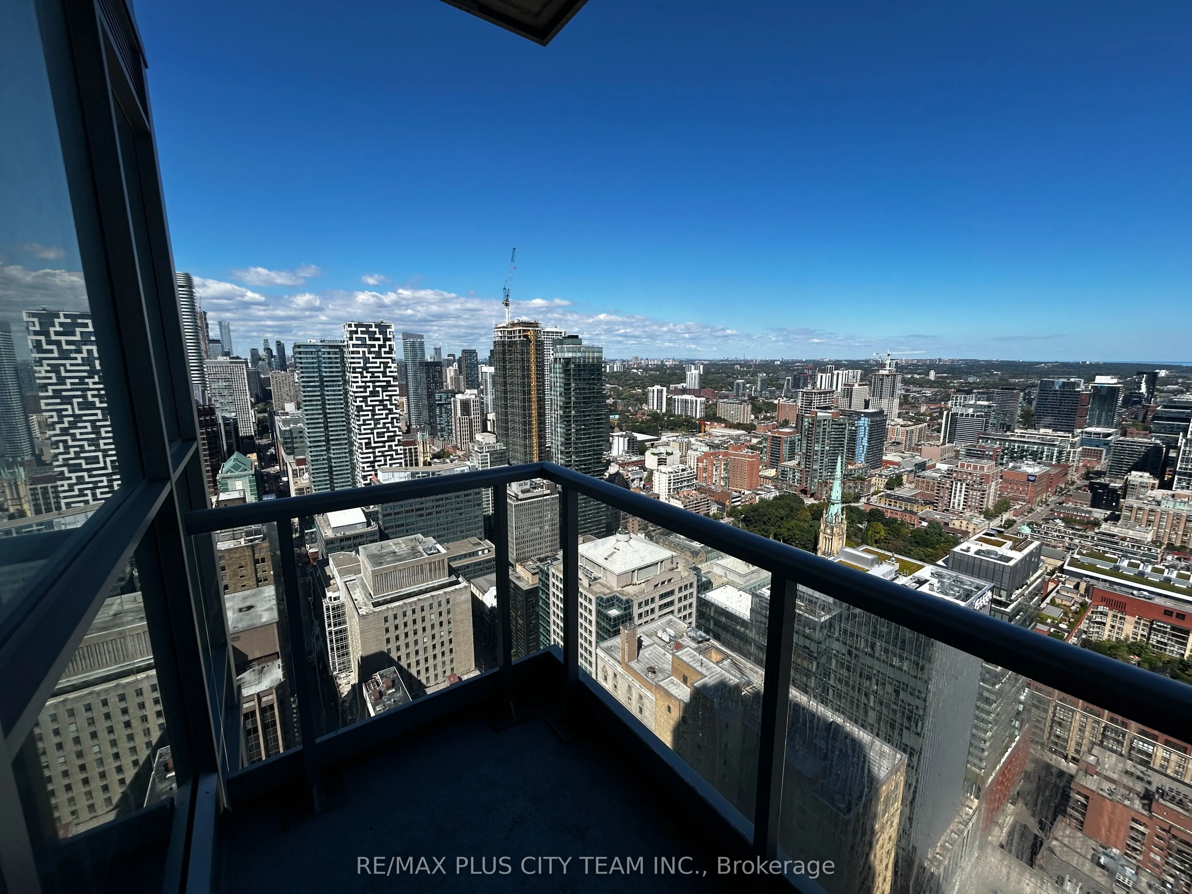 88 Scott Street, #4304