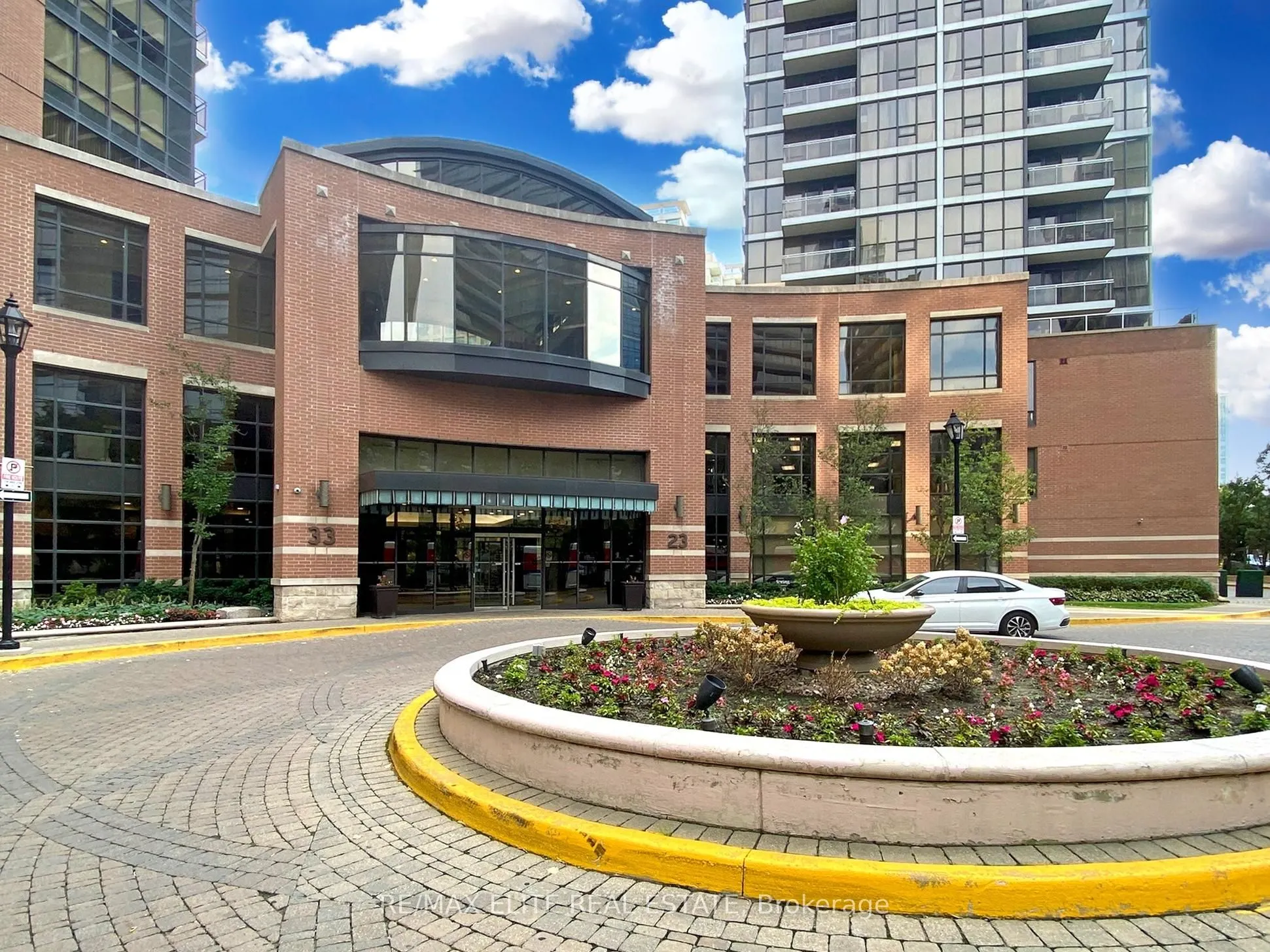 23 Sheppard Avenue E, #2306
