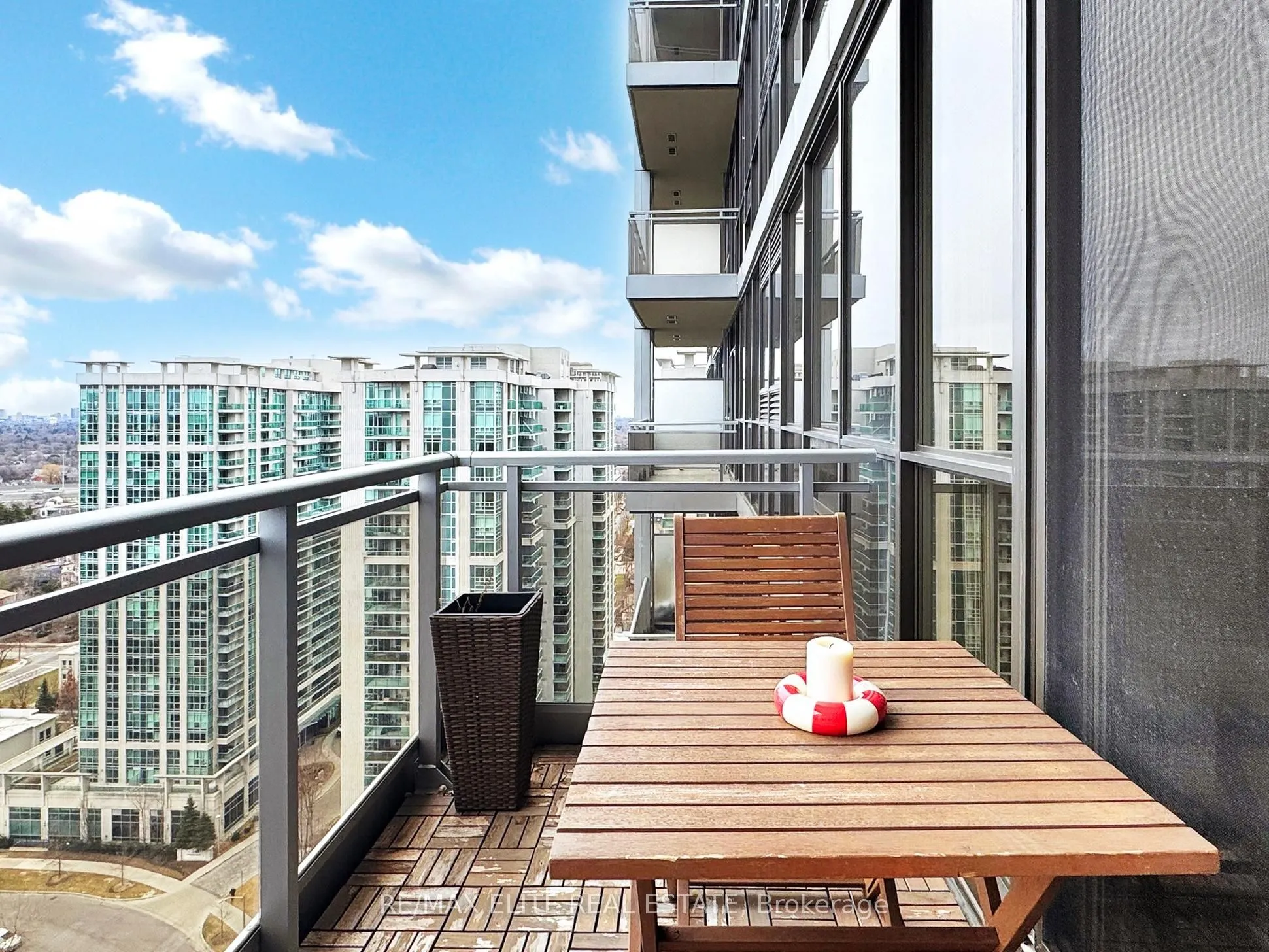 23 Sheppard Avenue E, #2306
