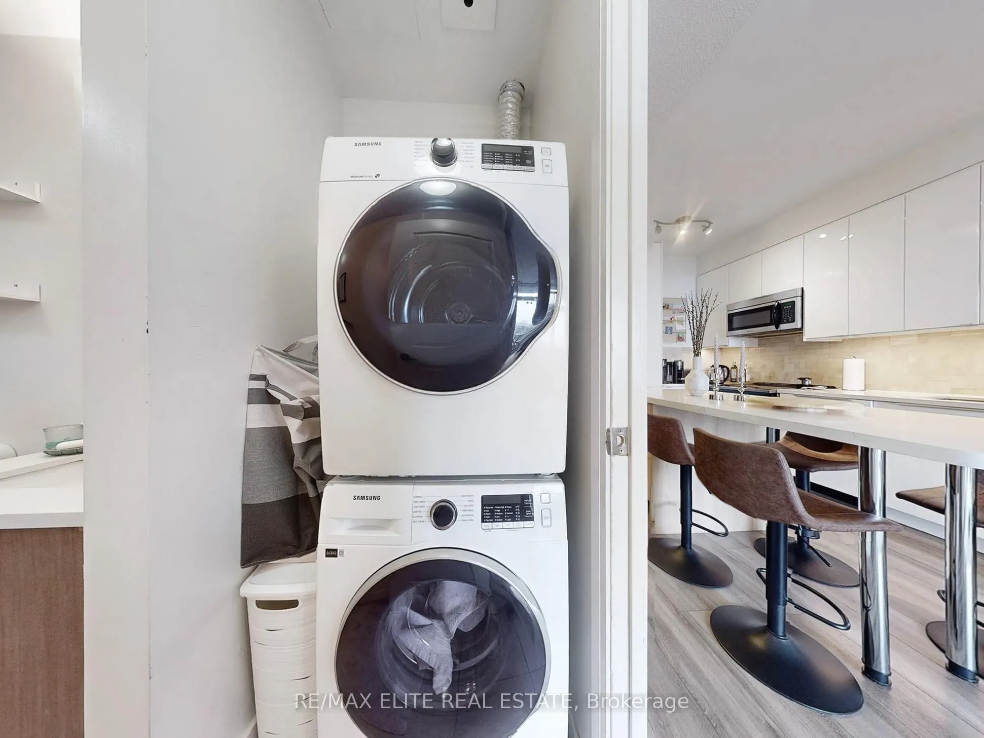 23 Sheppard Avenue E, #2306