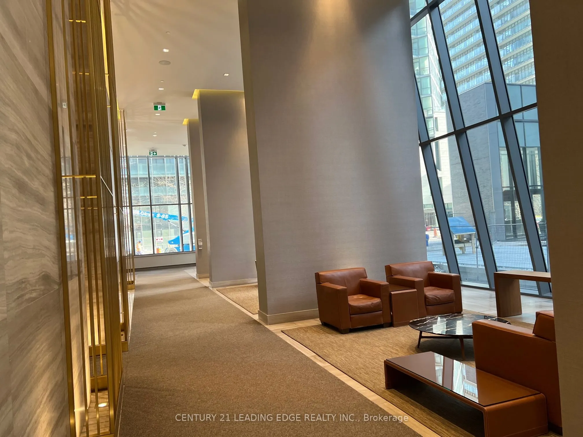 50 CHARLES Street E, #709