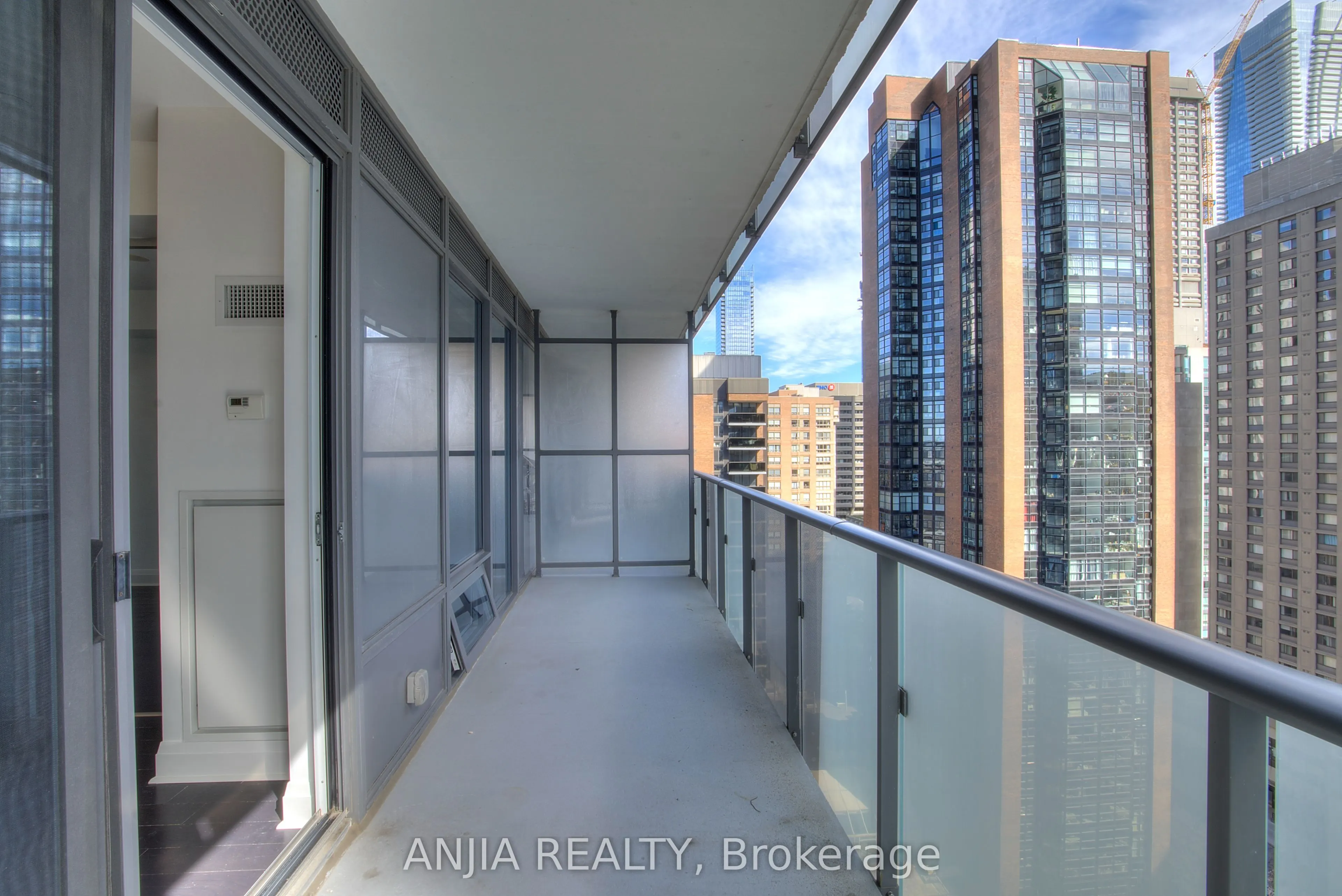 65 St Mary Street, #1701