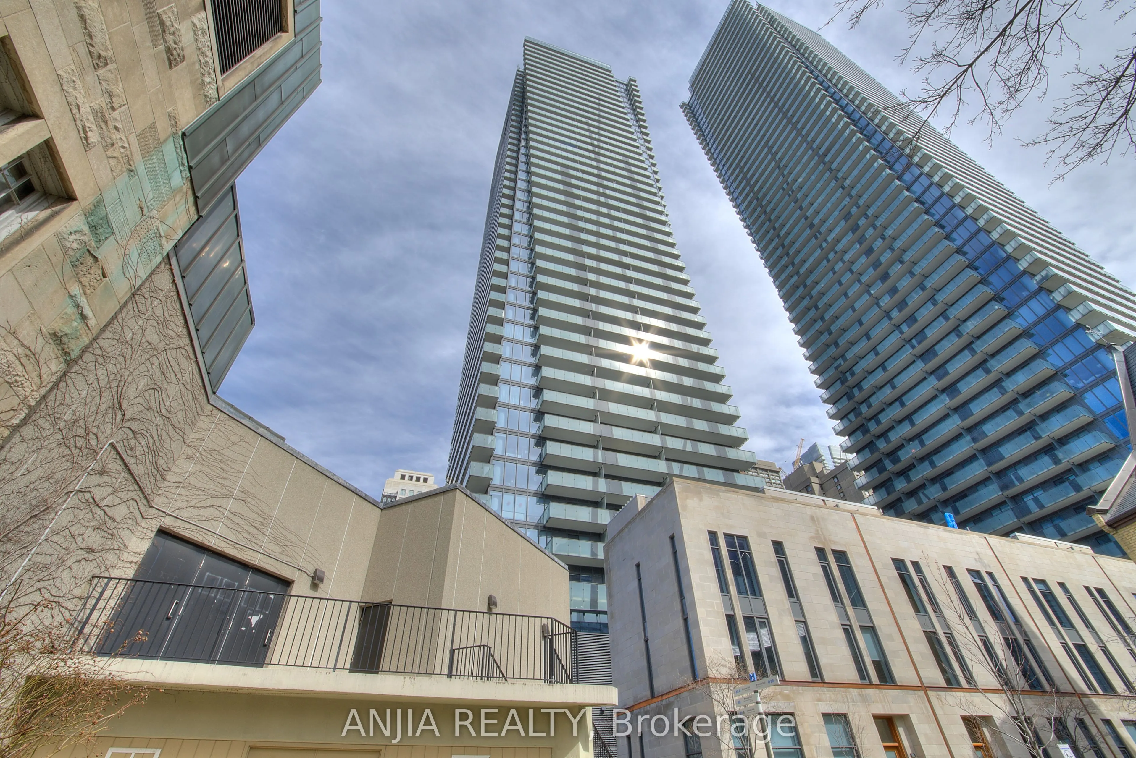 65 St Mary Street, #1701