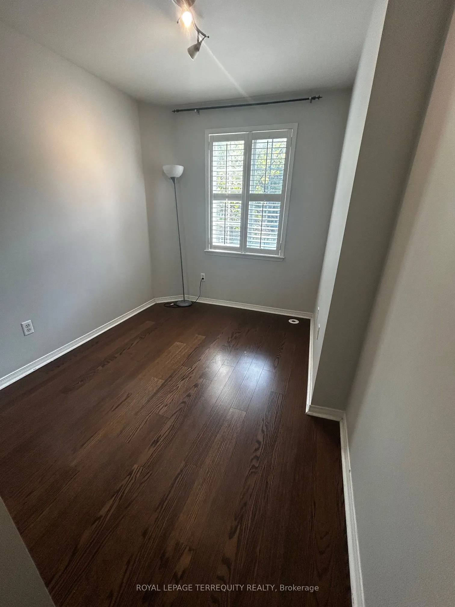 108 Finch Avenue W, #B13