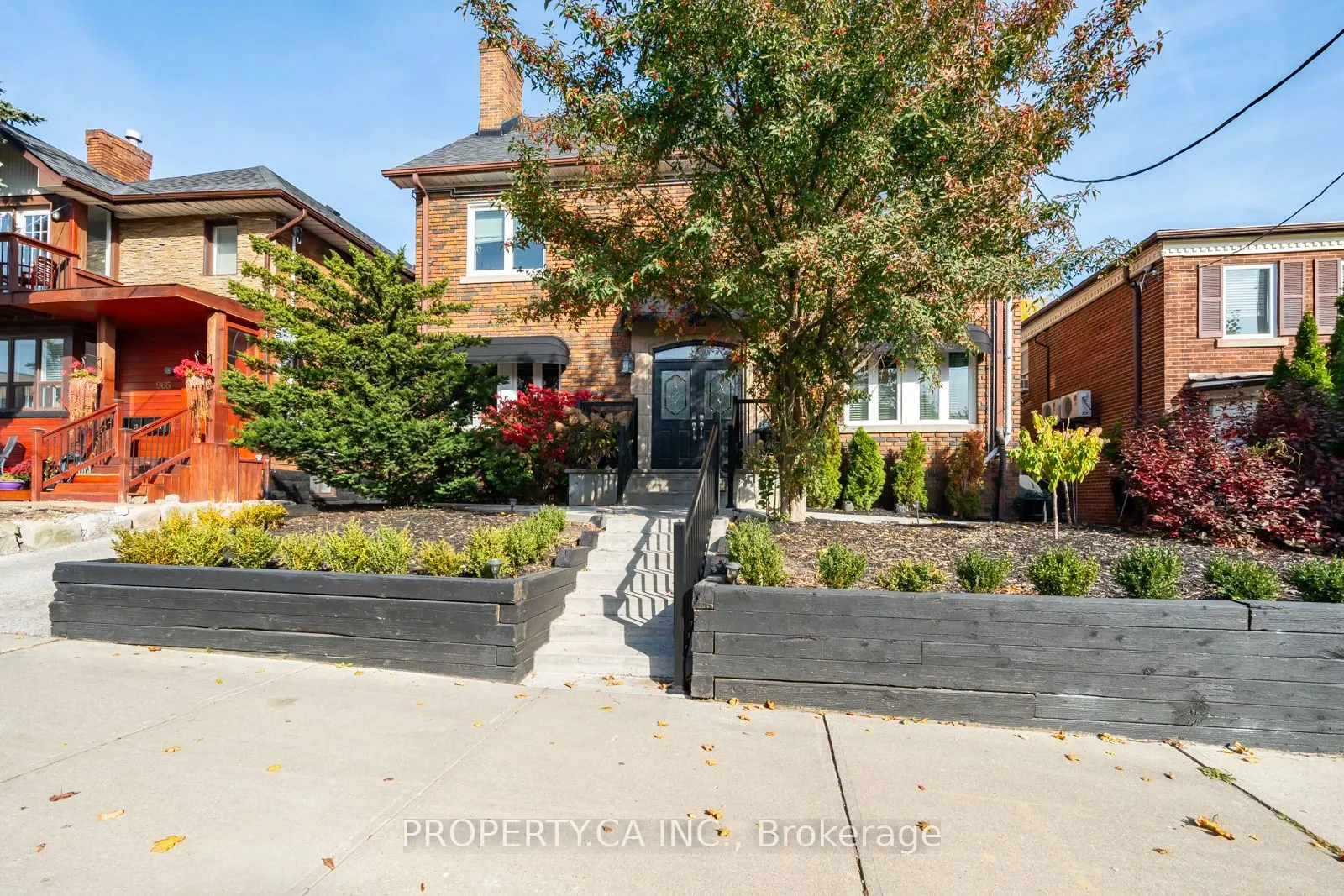 963 Avenue Road, #7