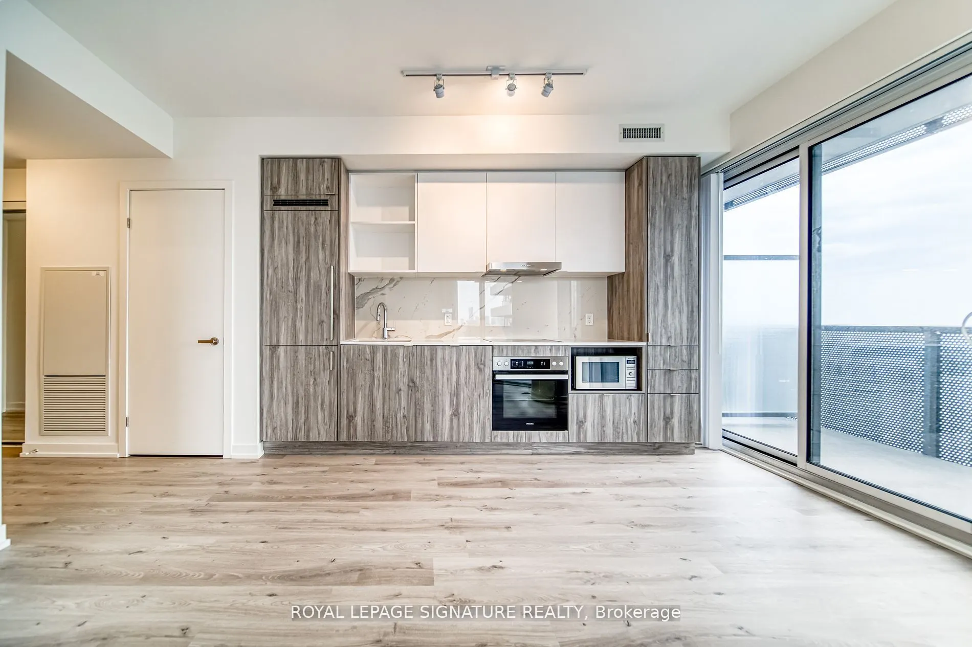 138 DOWNES Street, #5111