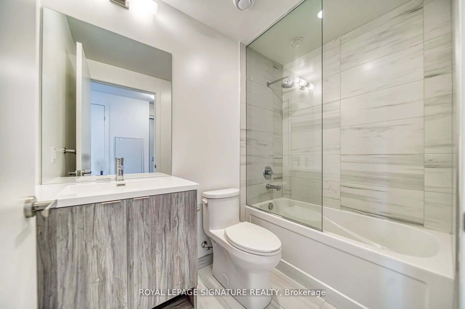 138 DOWNES Street, #5111