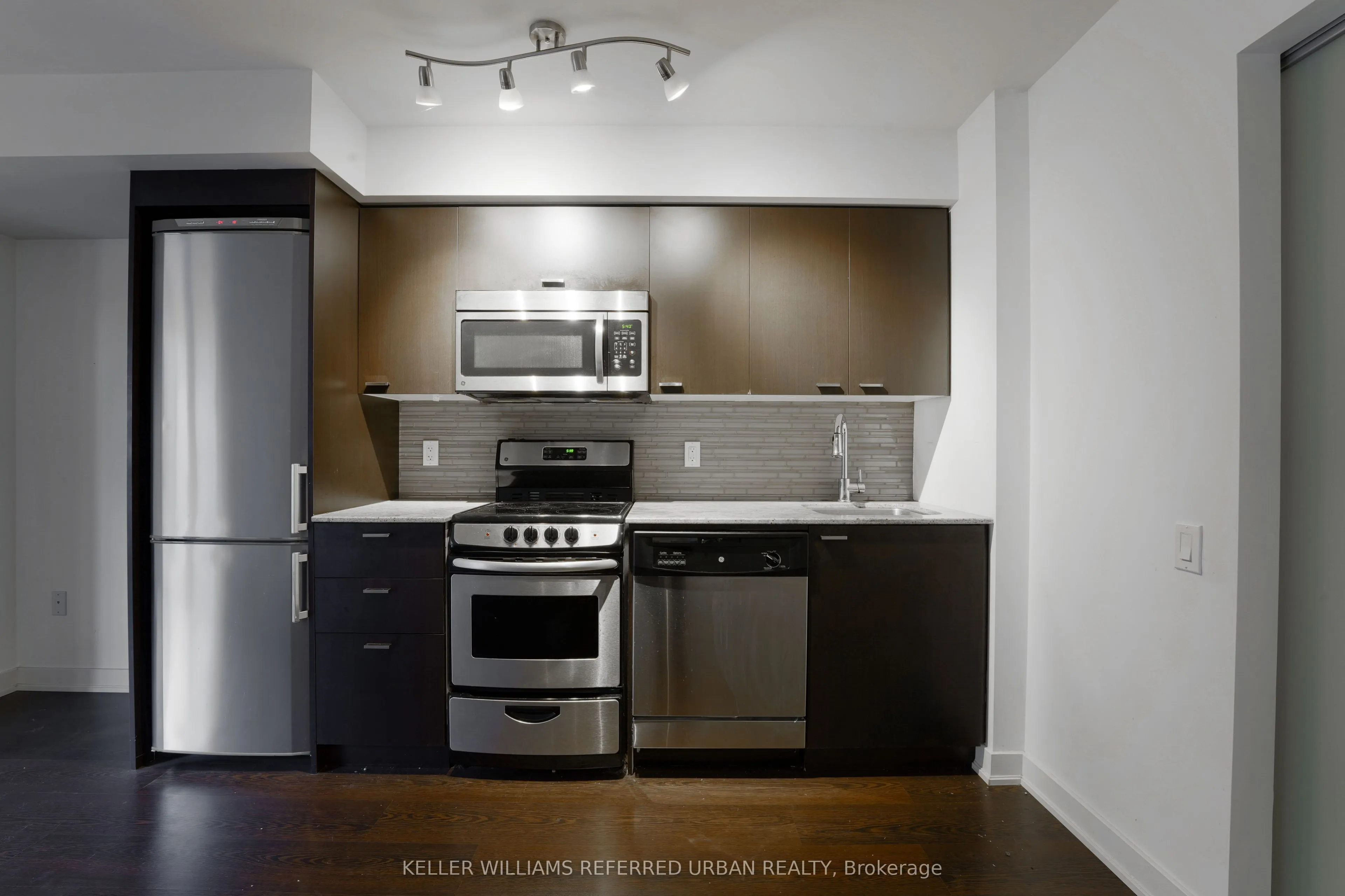 775 King Street W, #311