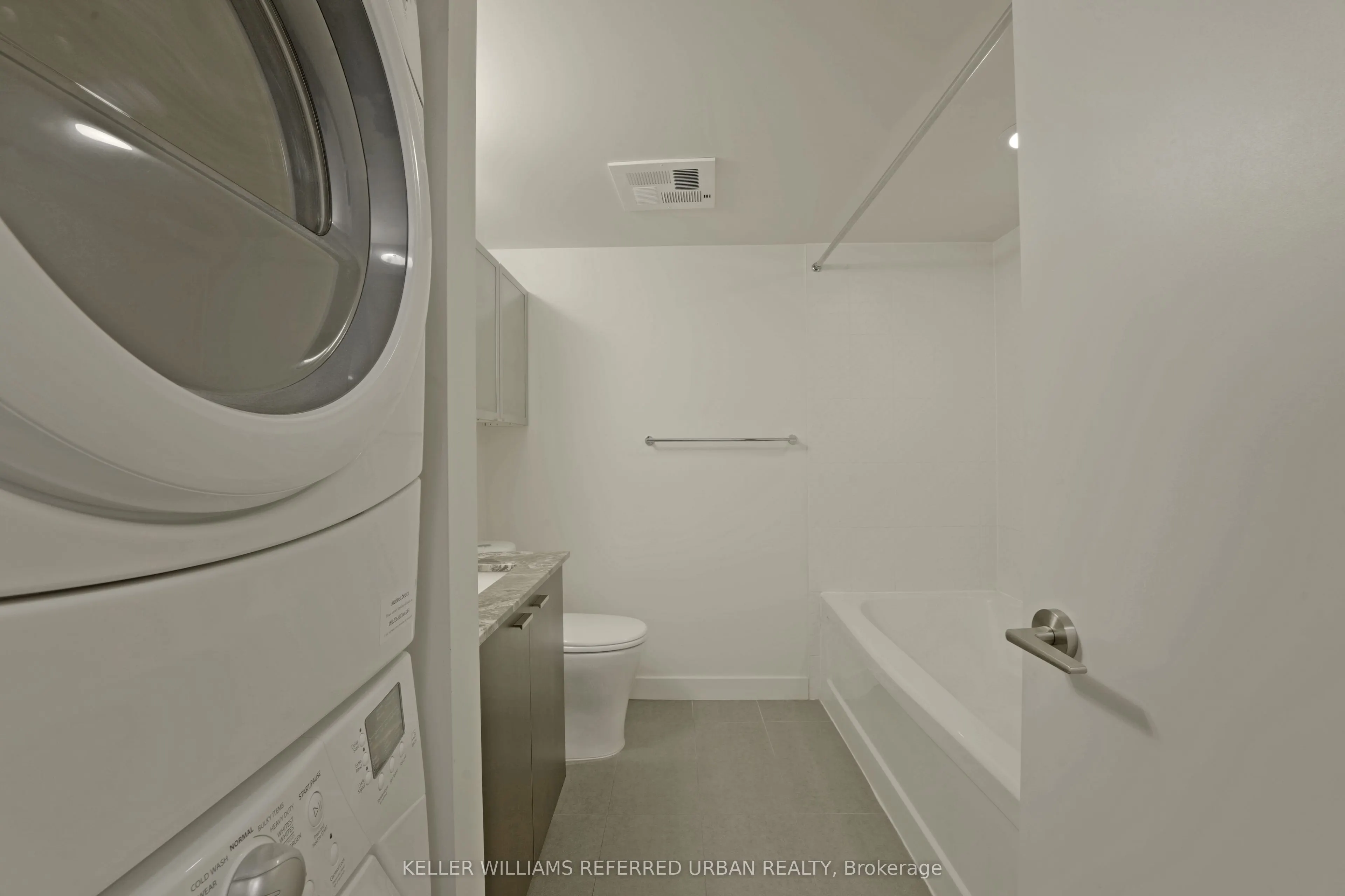 775 King Street W, #311