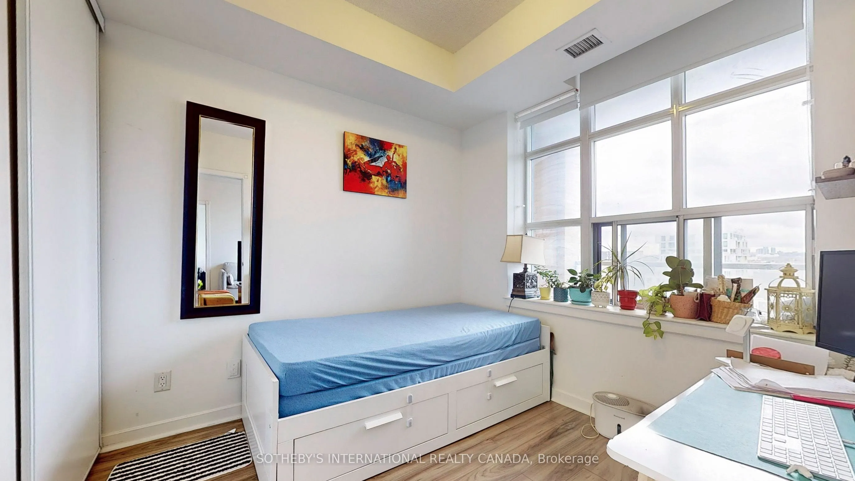 438 Richmond Street W, #1202