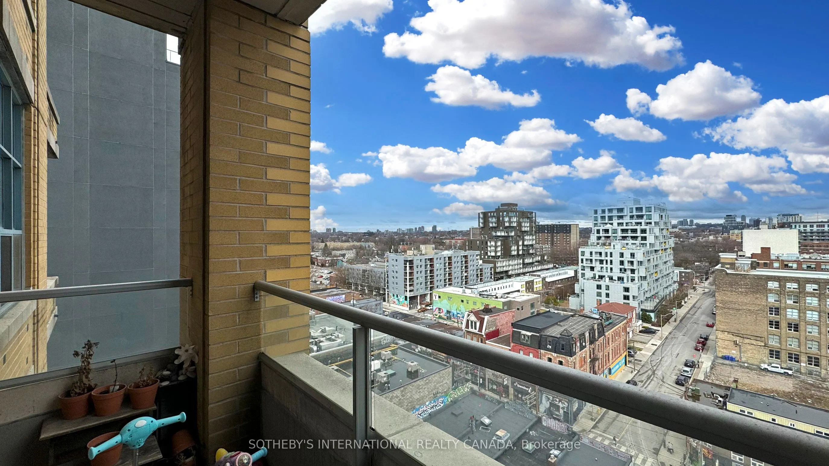 438 Richmond Street W, #1202