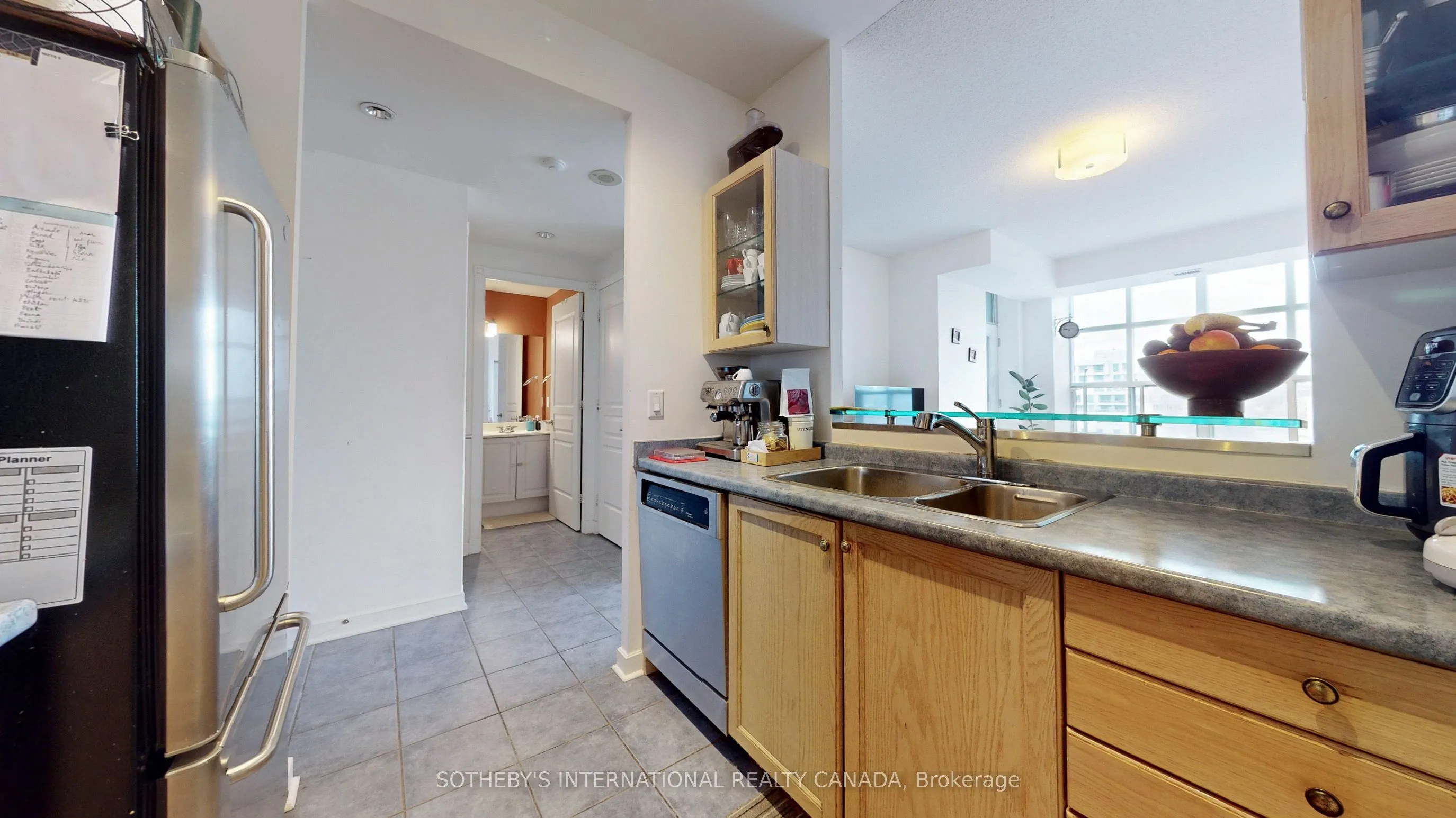 438 Richmond Street W, #1202