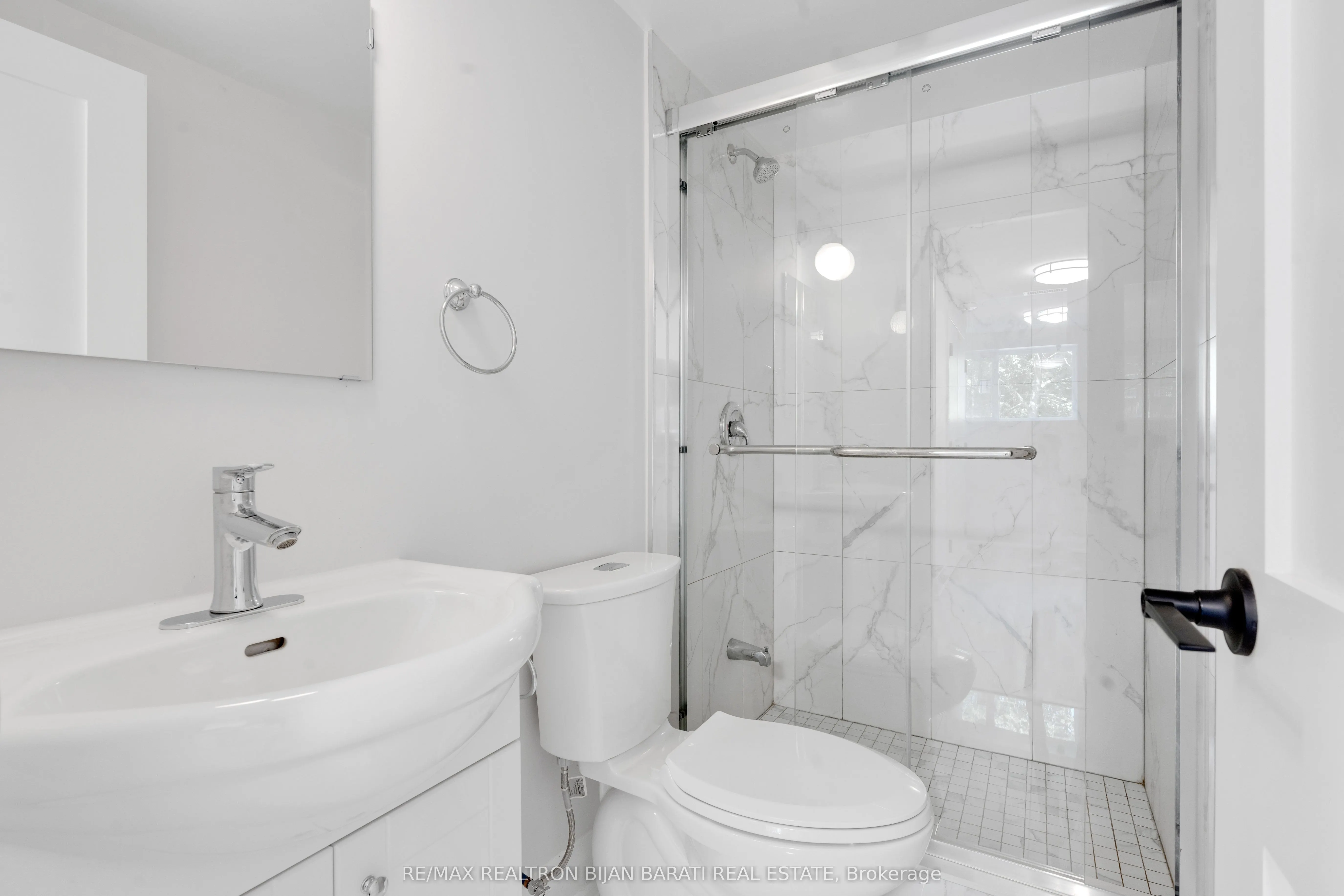 7 Caswell Drive