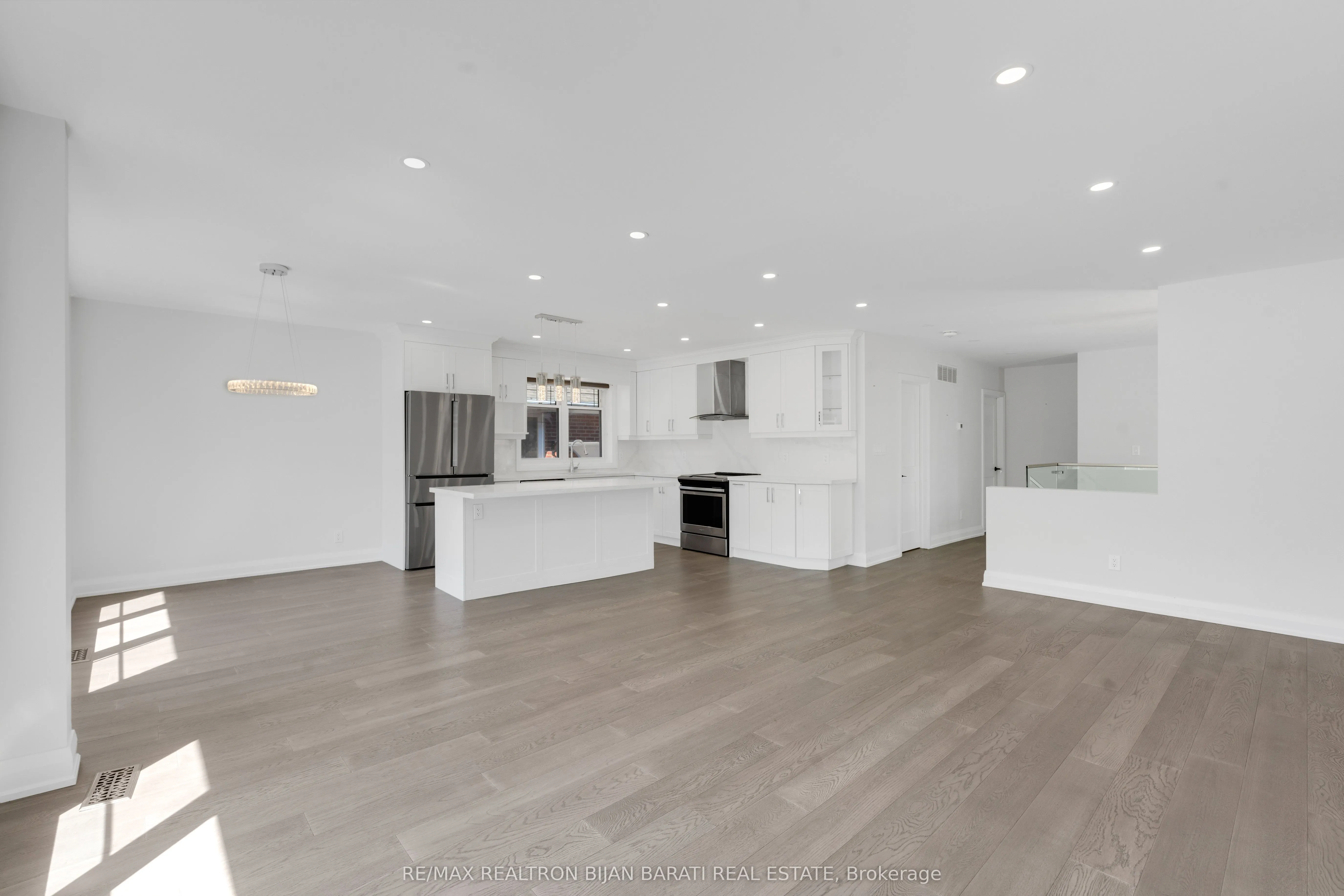 7 Caswell Drive