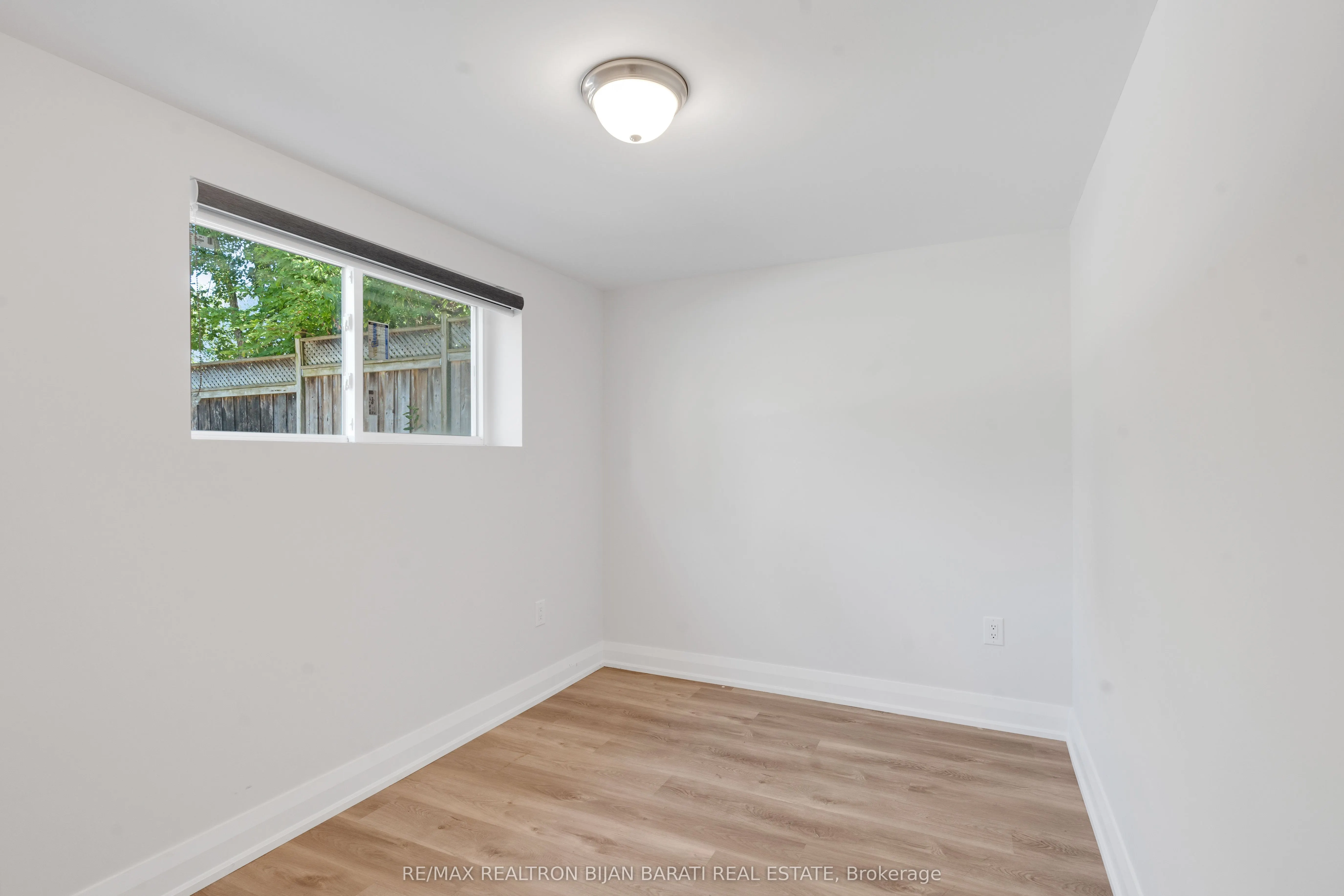 7 Caswell Drive