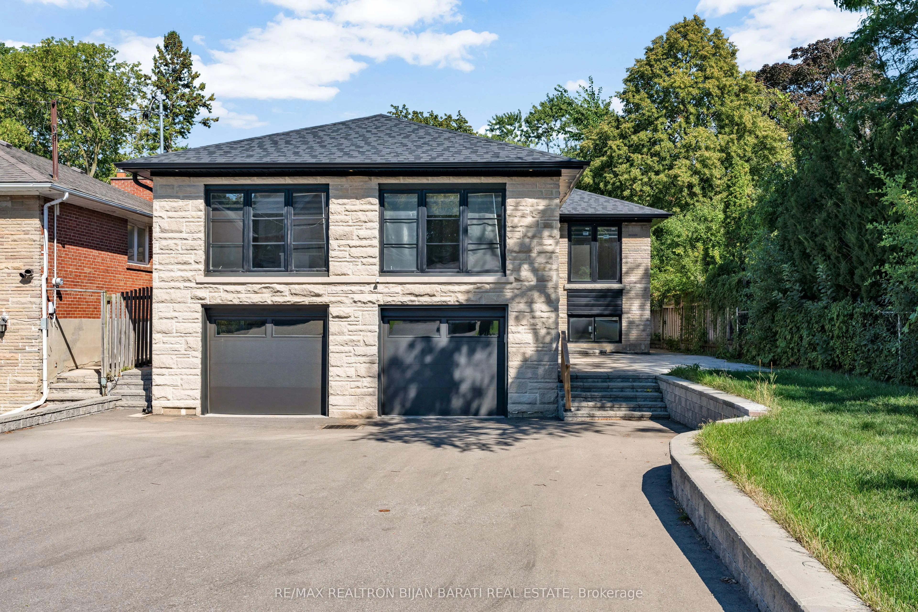 7 Caswell Drive
