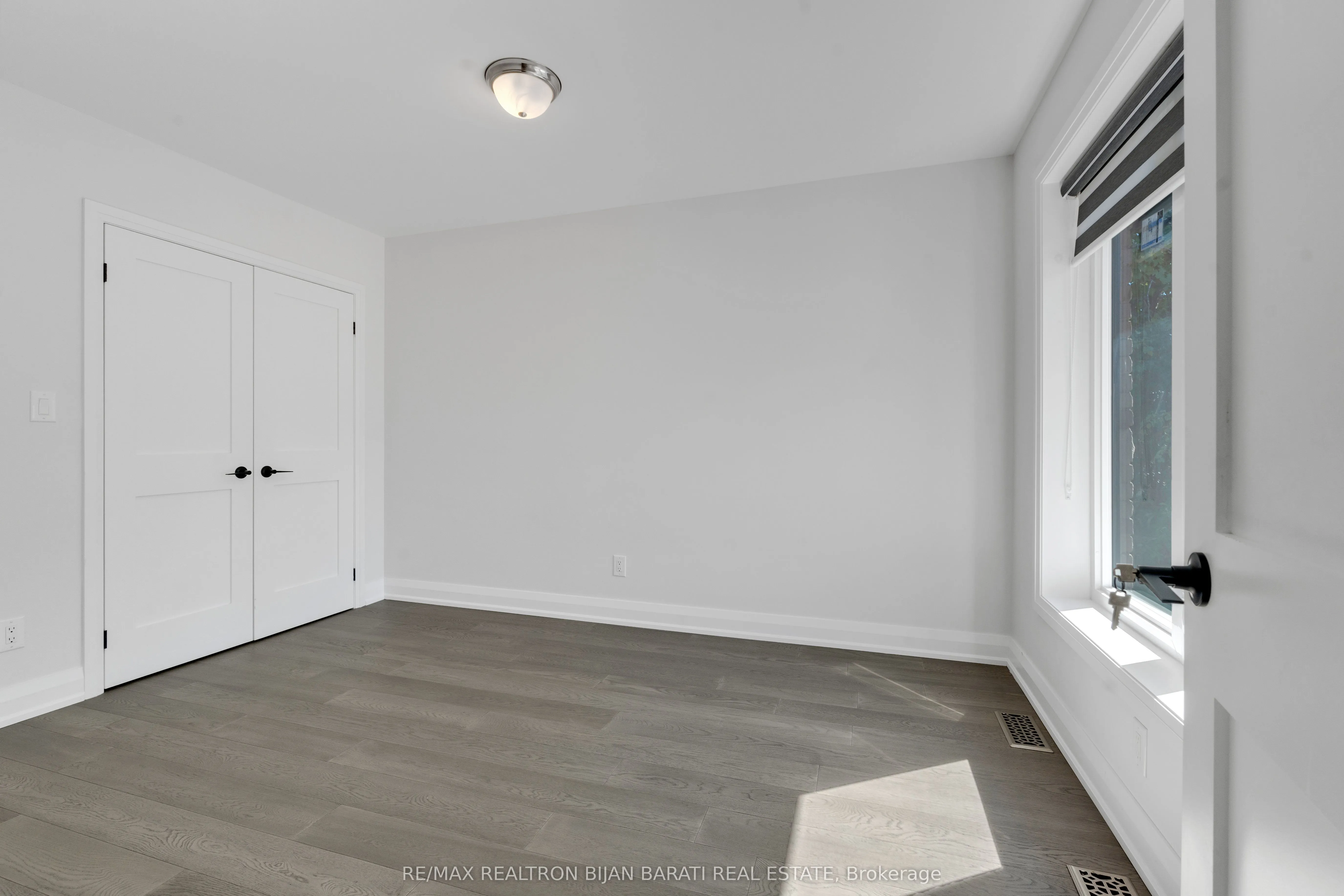 7 Caswell Drive
