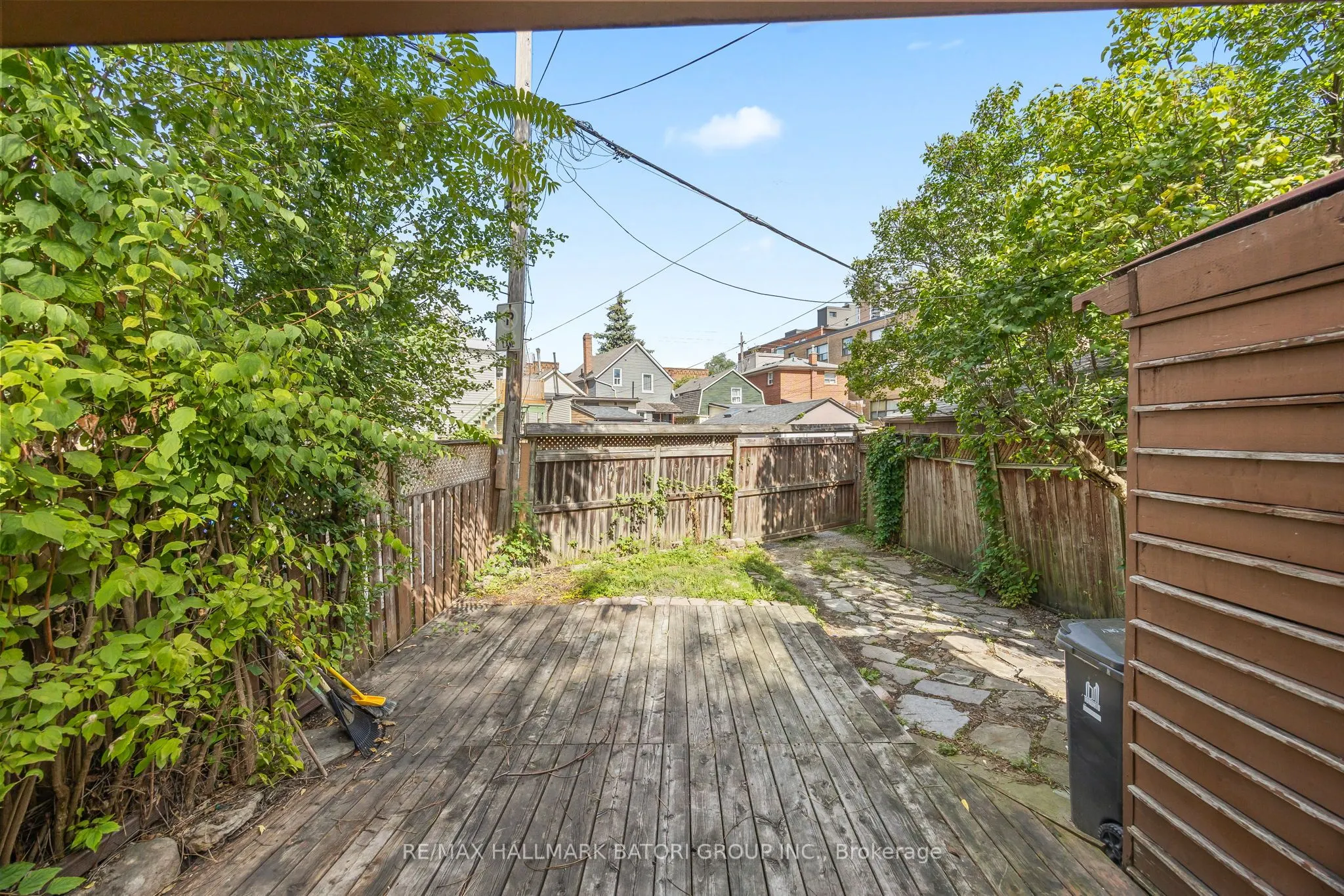 135 Kenwood Avenue