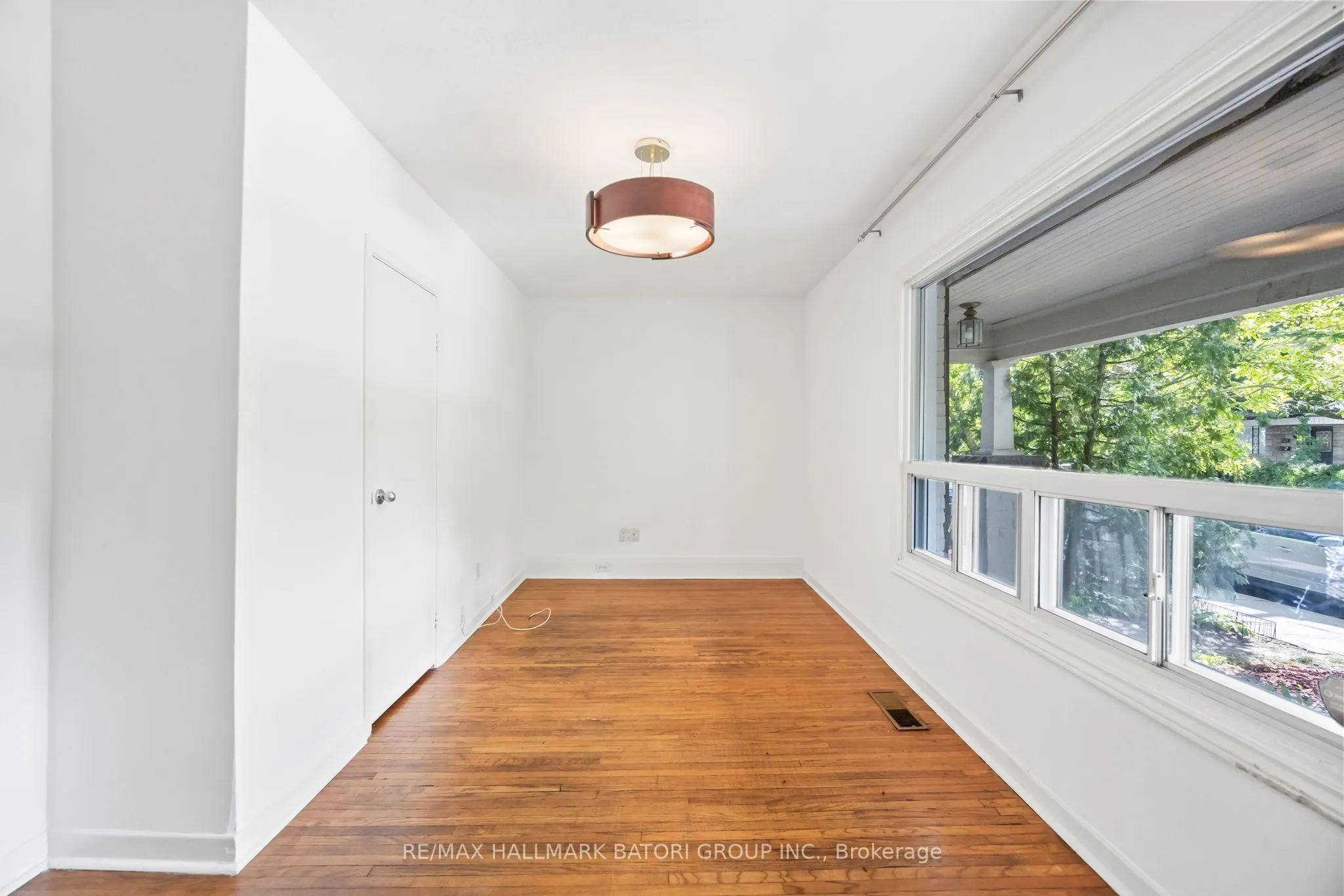 135 Kenwood Avenue