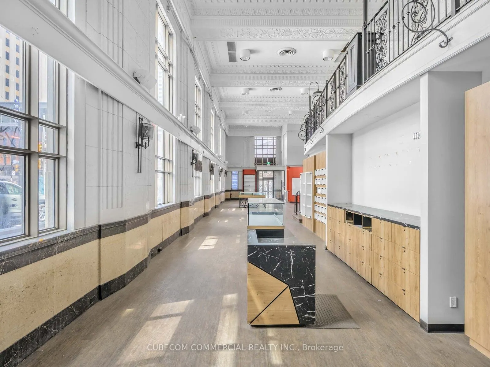 378 Yonge Street