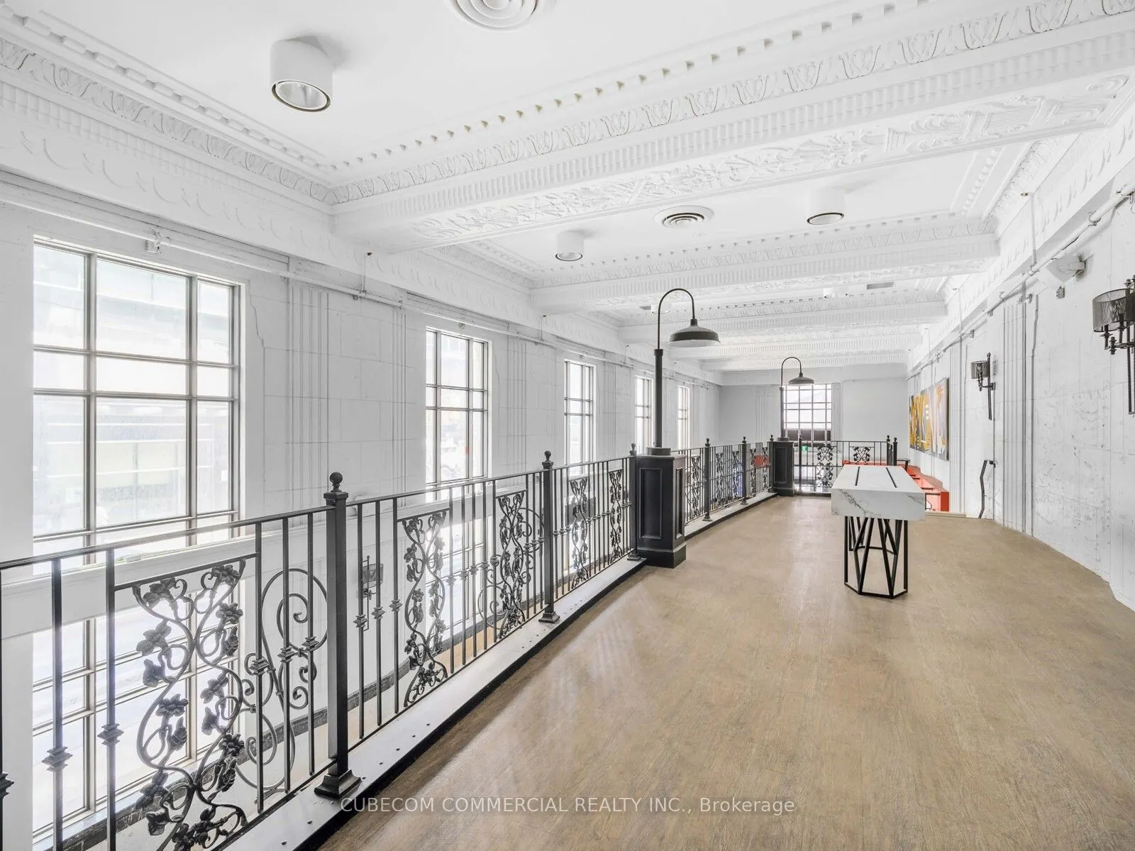 378 Yonge Street