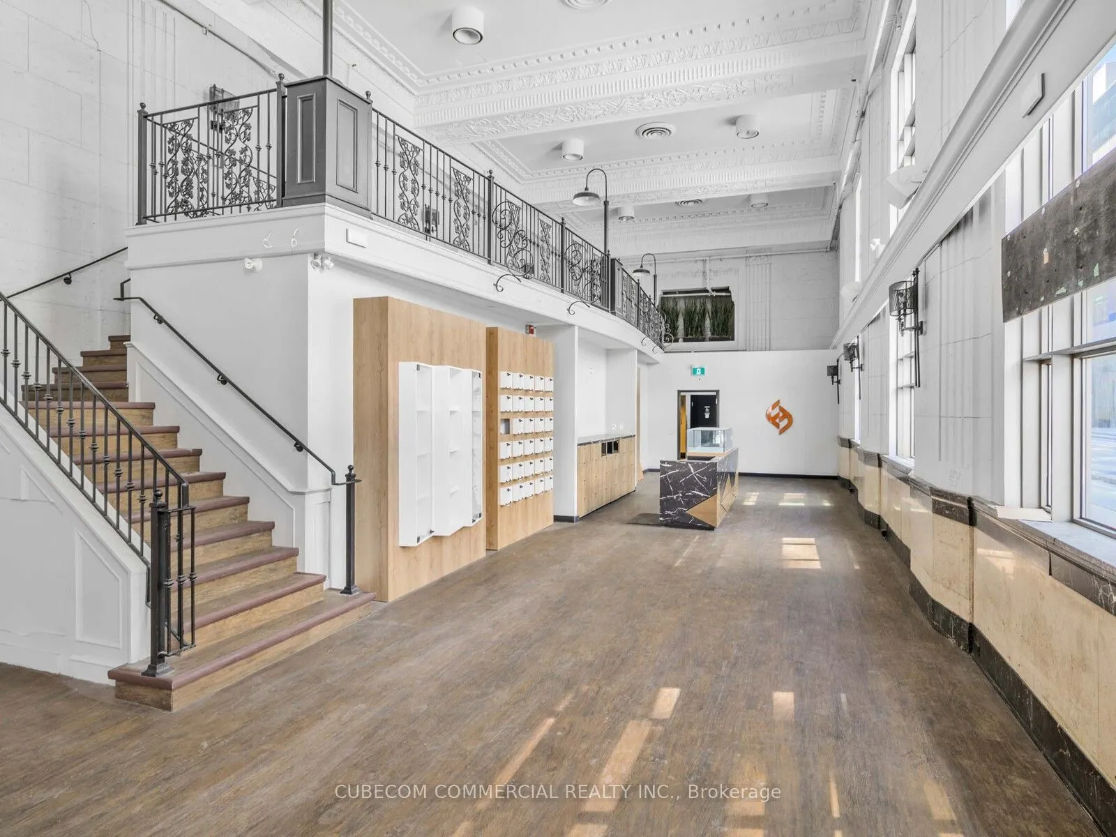 378 Yonge Street