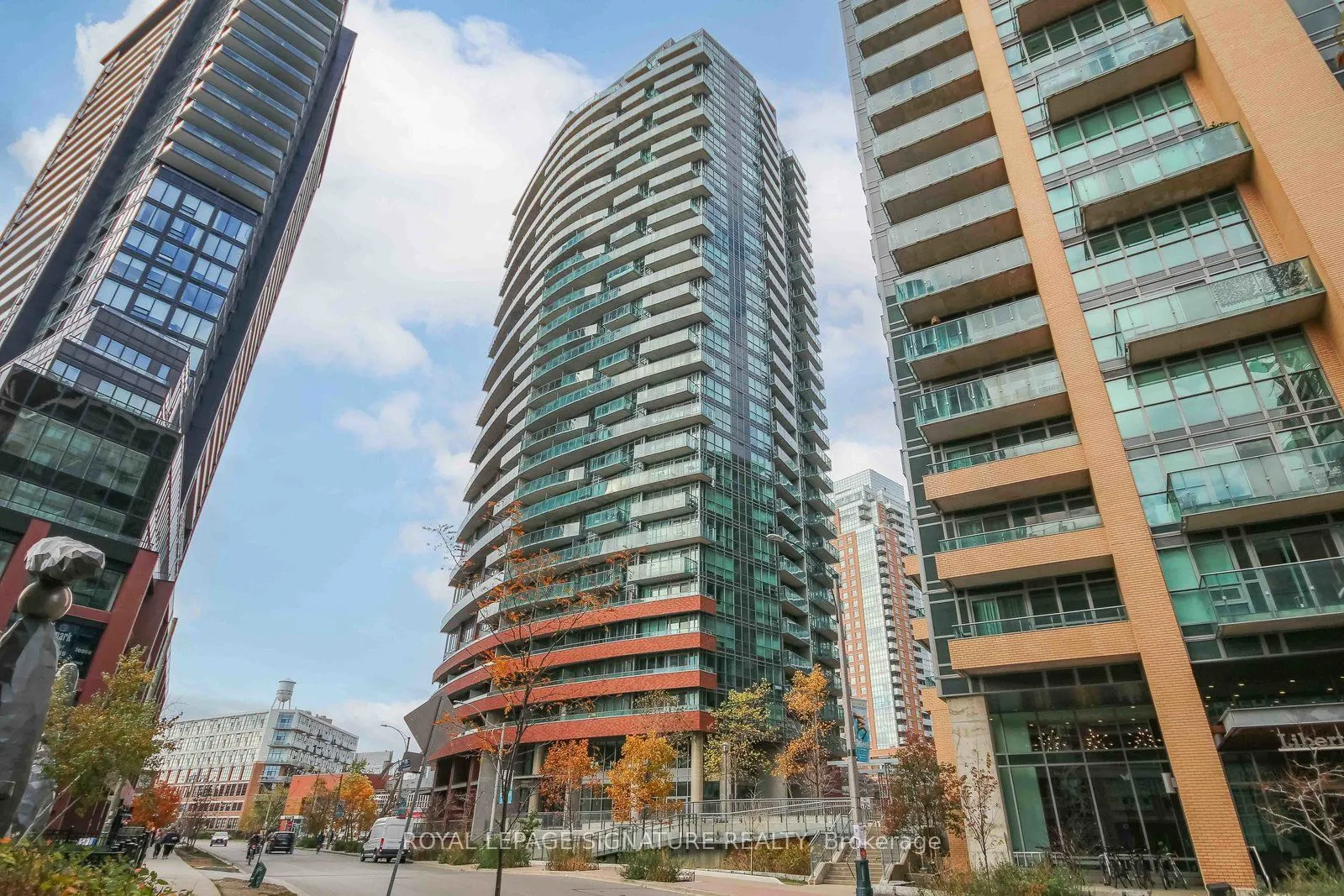 150 East Liberty Street, #2112