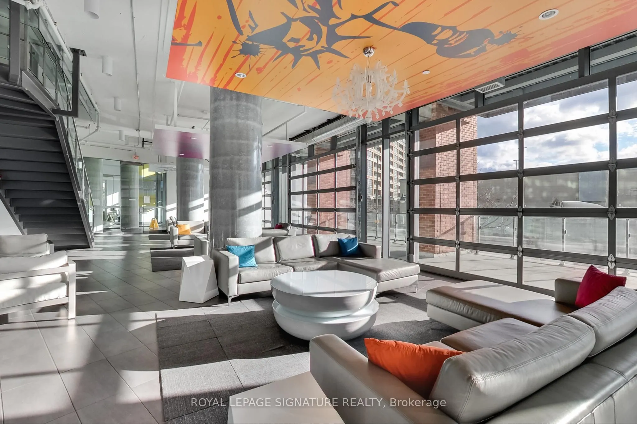 150 East Liberty Street, #2112