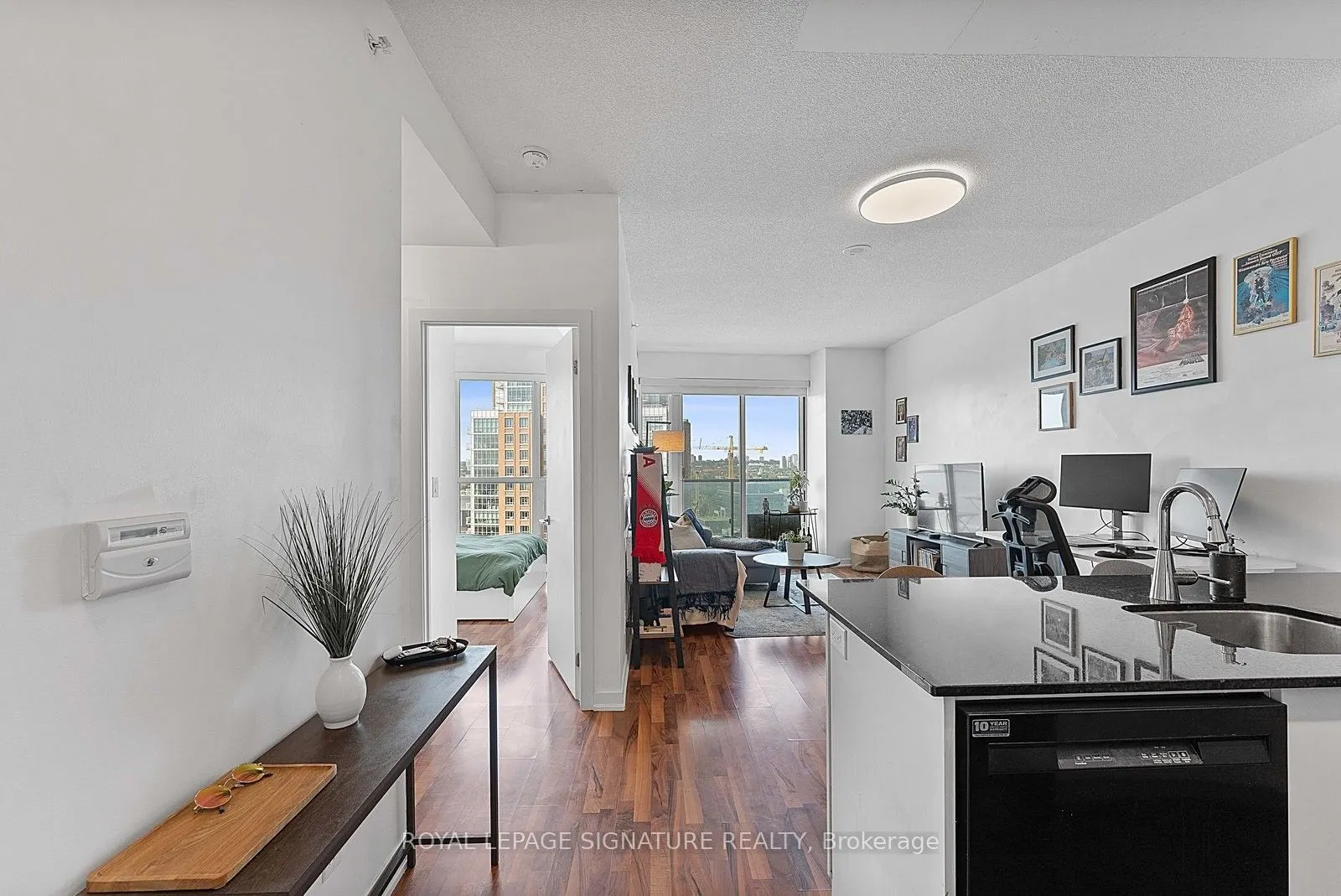 150 East Liberty Street, #2112