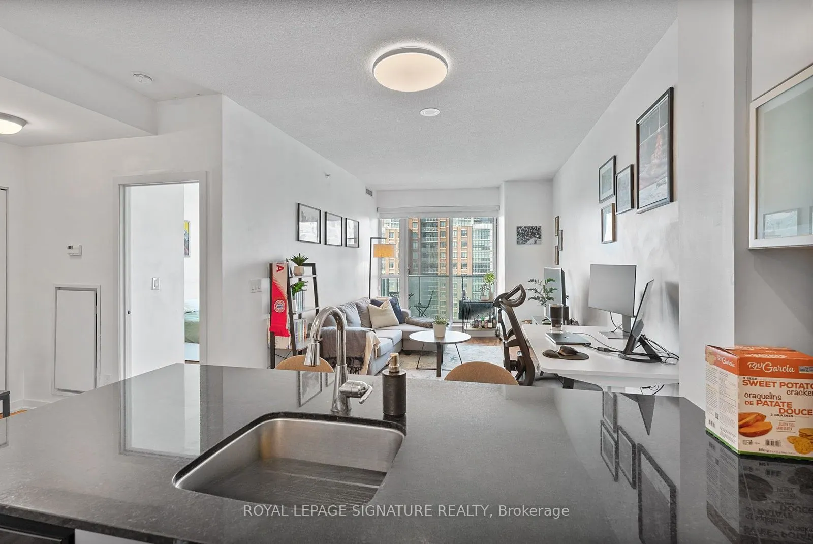 150 East Liberty Street, #2112