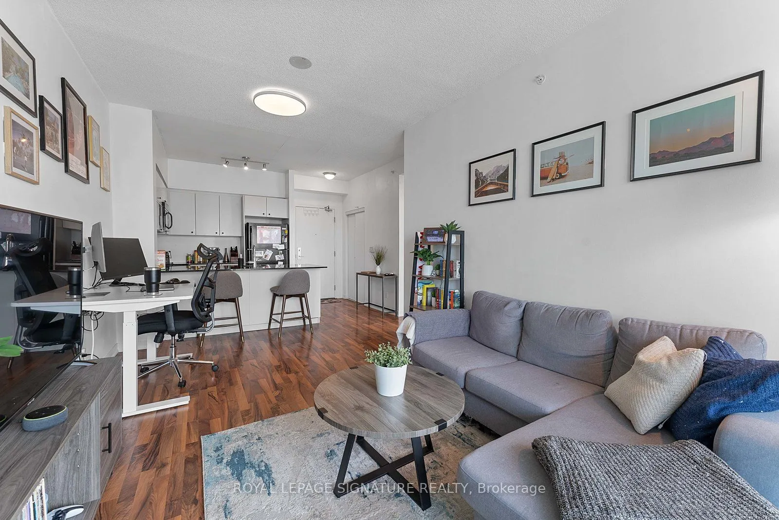 150 East Liberty Street, #2112