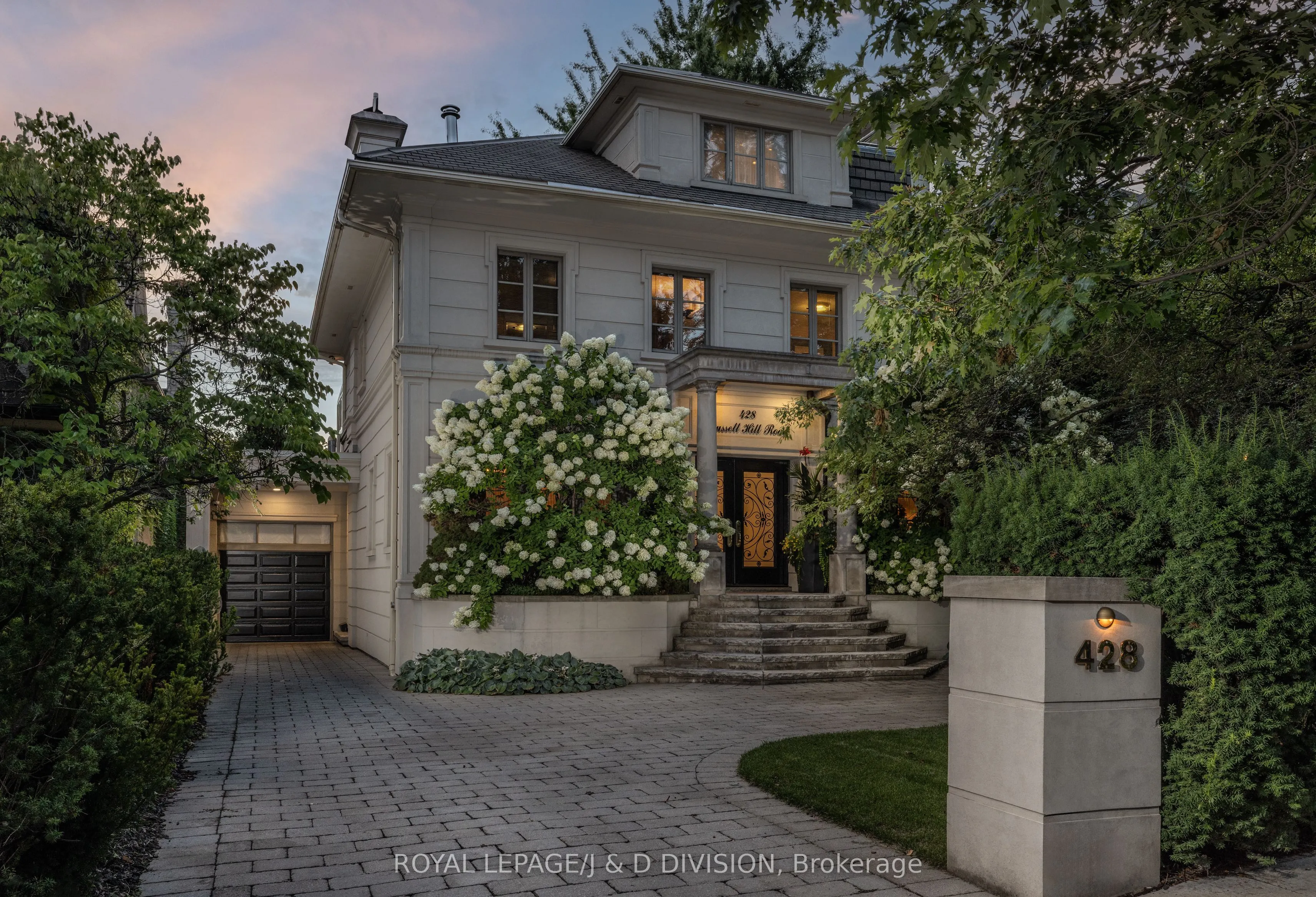 428 Russell Hill Road