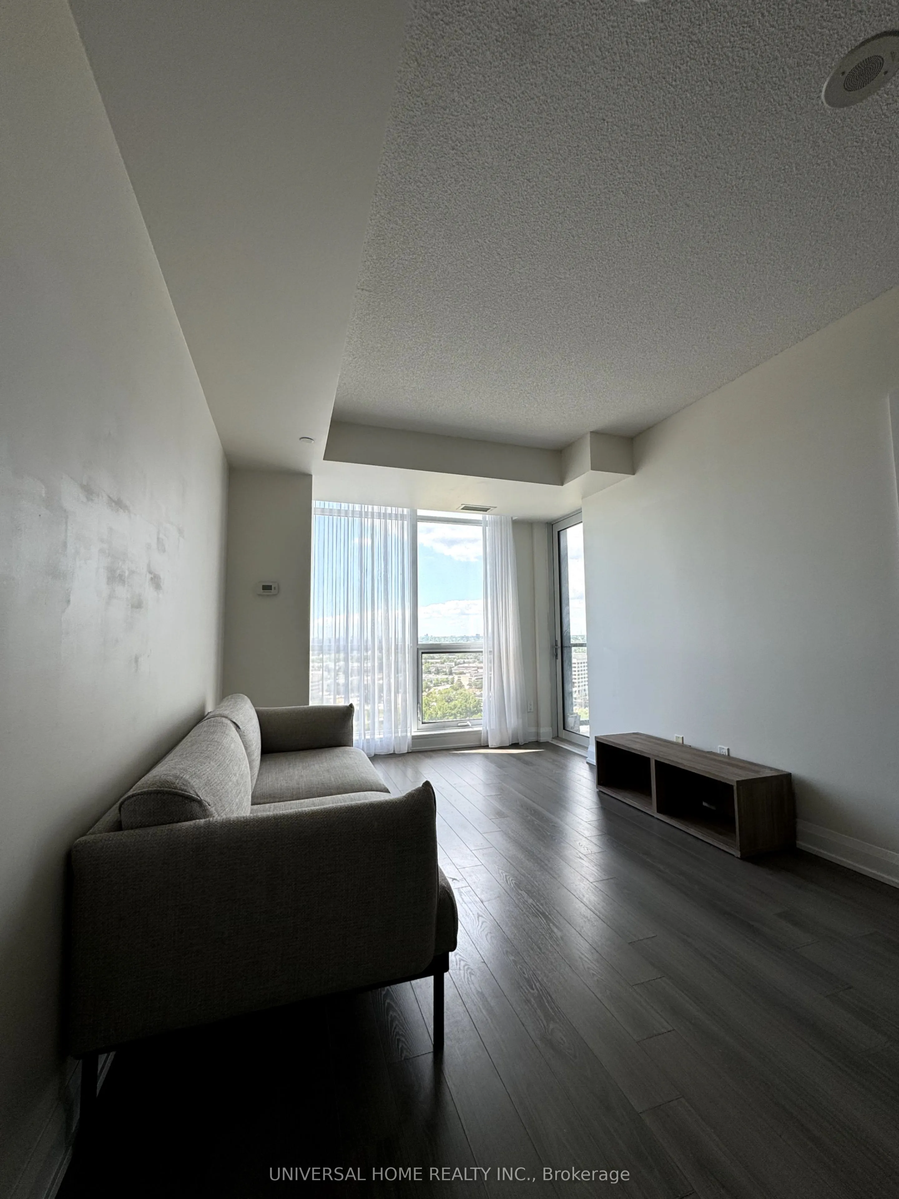 18 GRAYDON HALL Drive, #1812