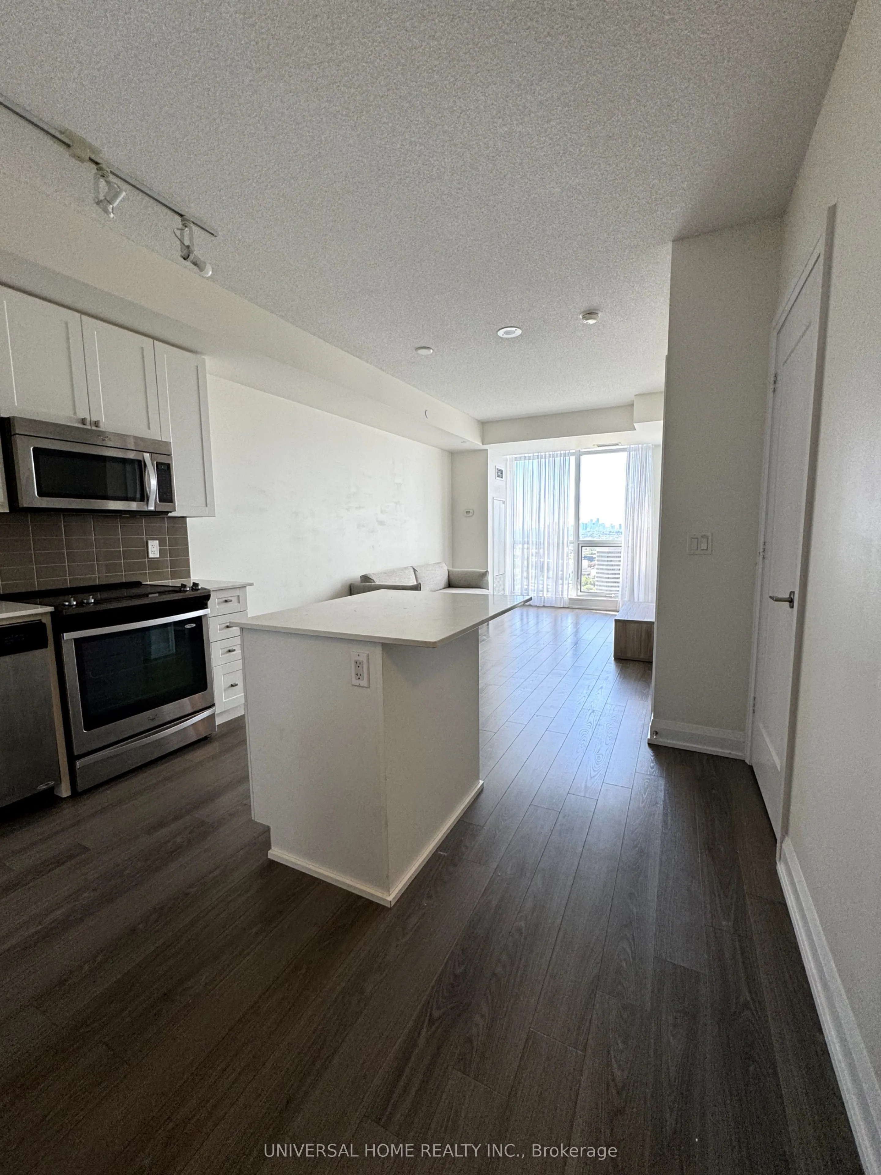 18 GRAYDON HALL Drive, #1812