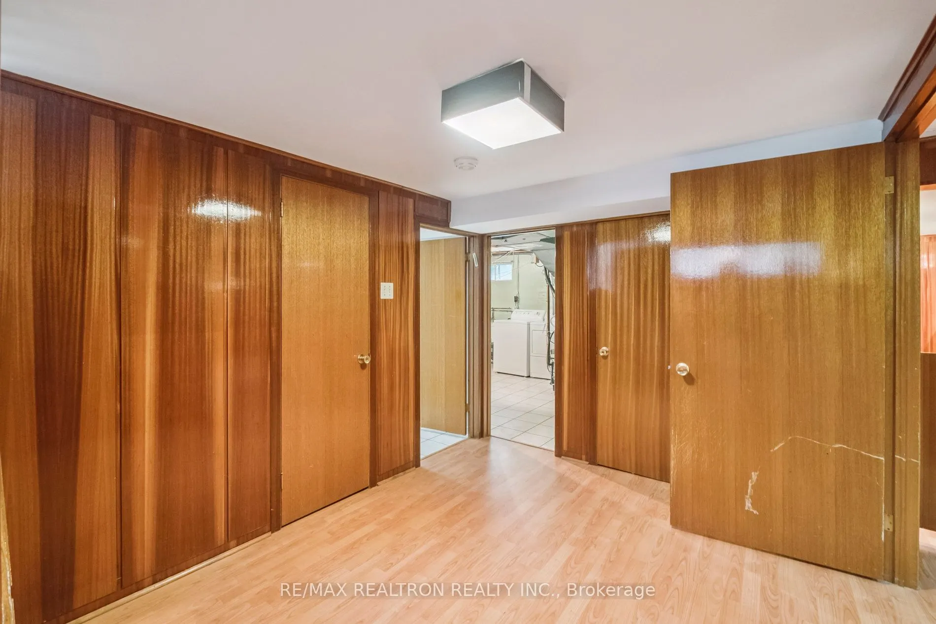 40 Marathon Crescent