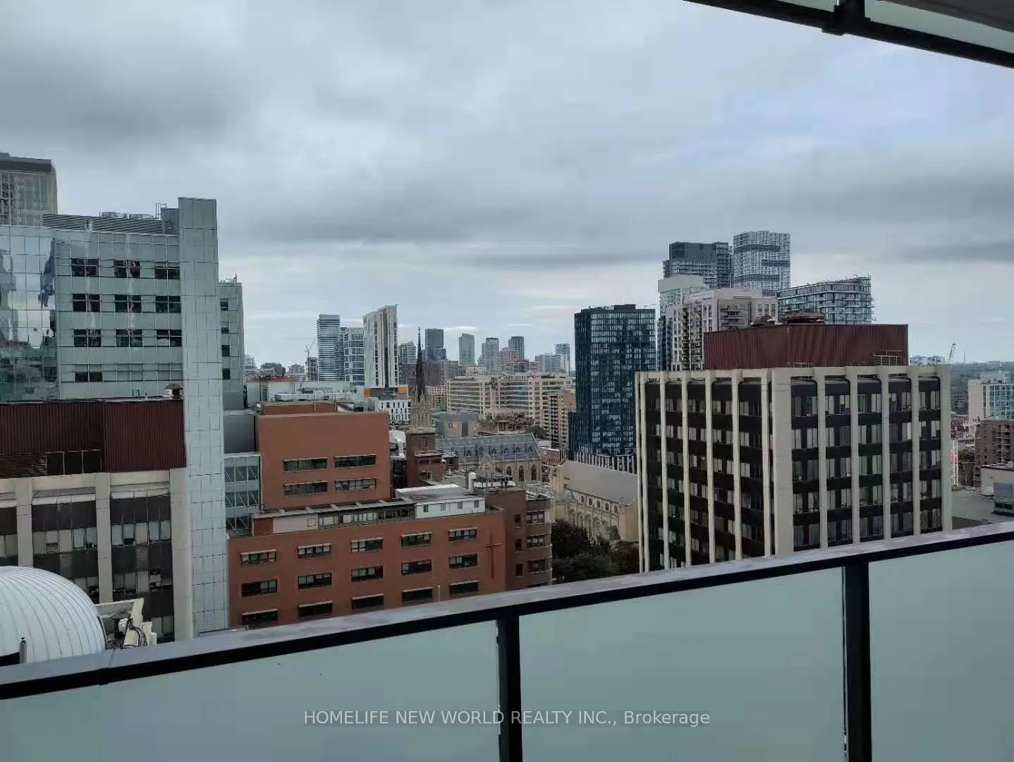25 Richmond Street E, #1713