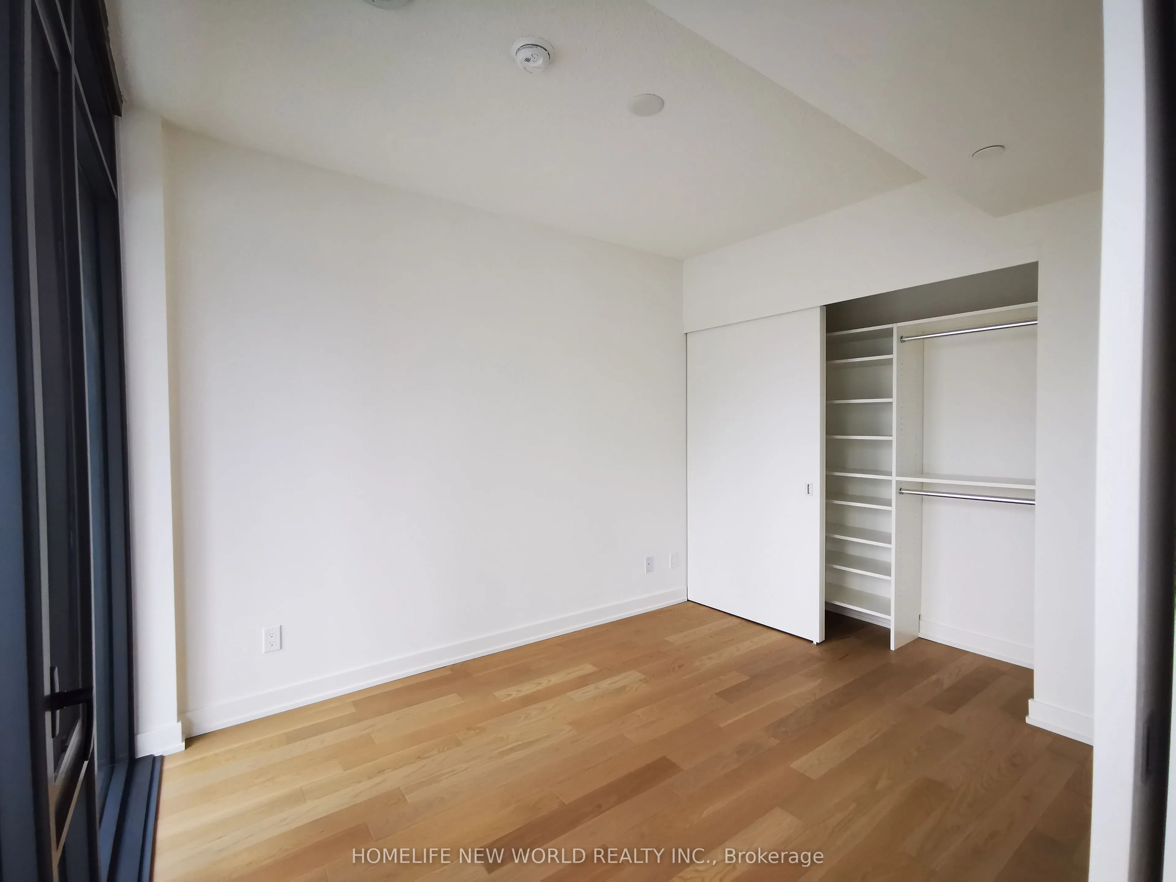 25 Richmond Street E, #1713