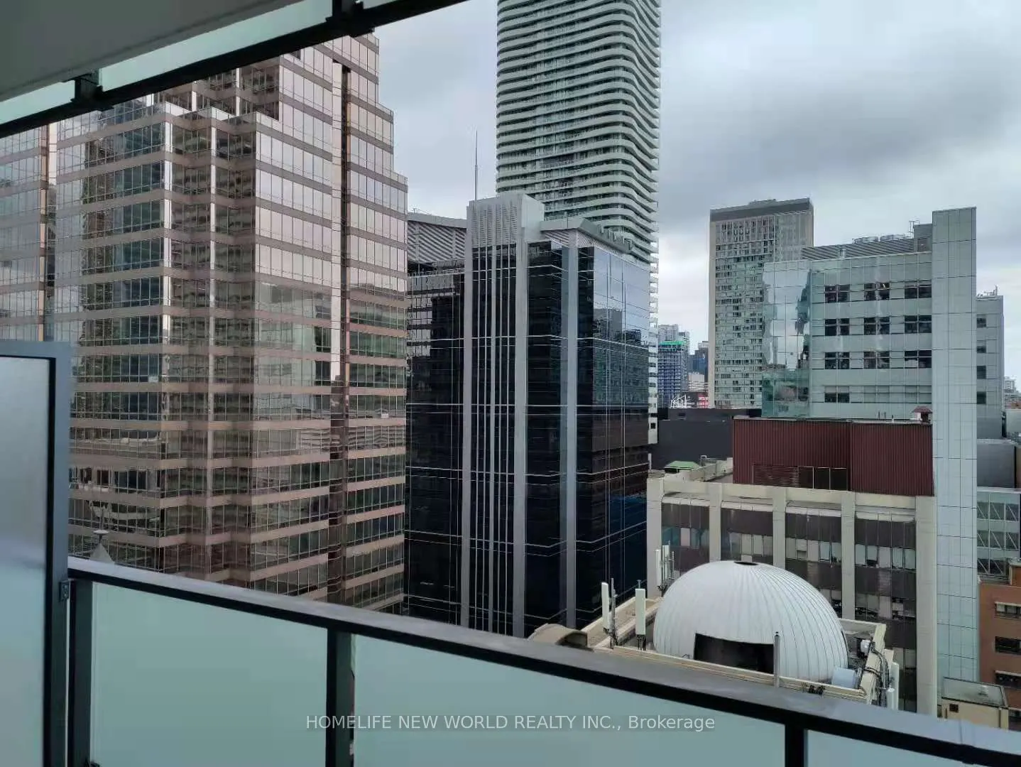 25 Richmond Street E, #1713