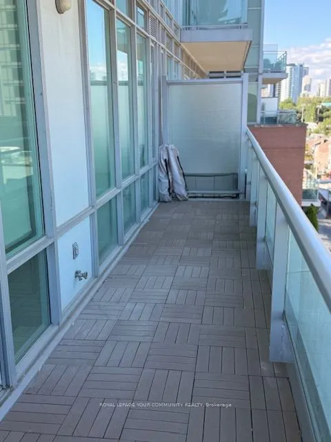 112 George Street SW, #716