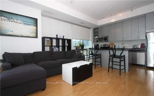 112 George Street SW, #716