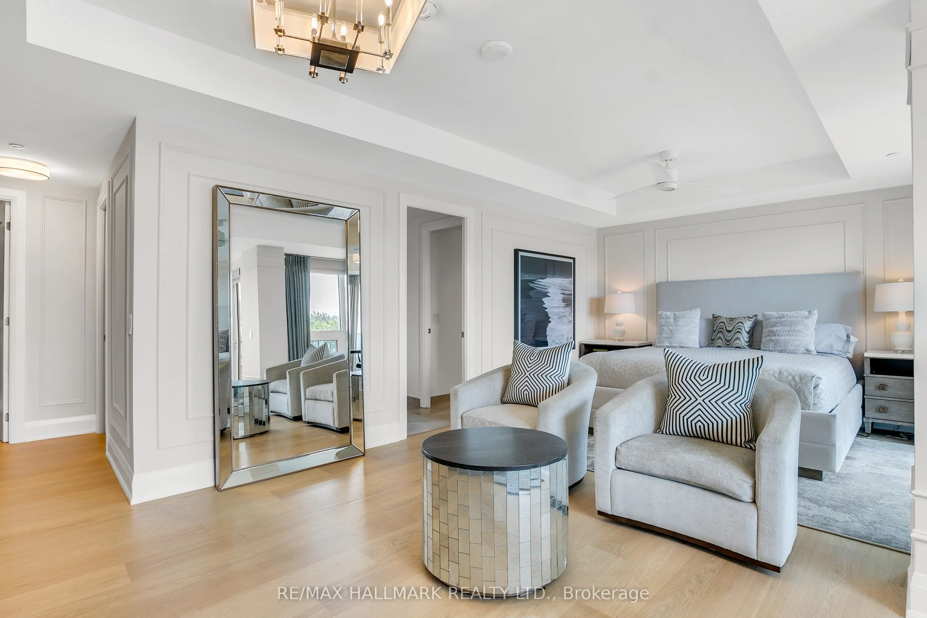 1700 Avenue Road, #406