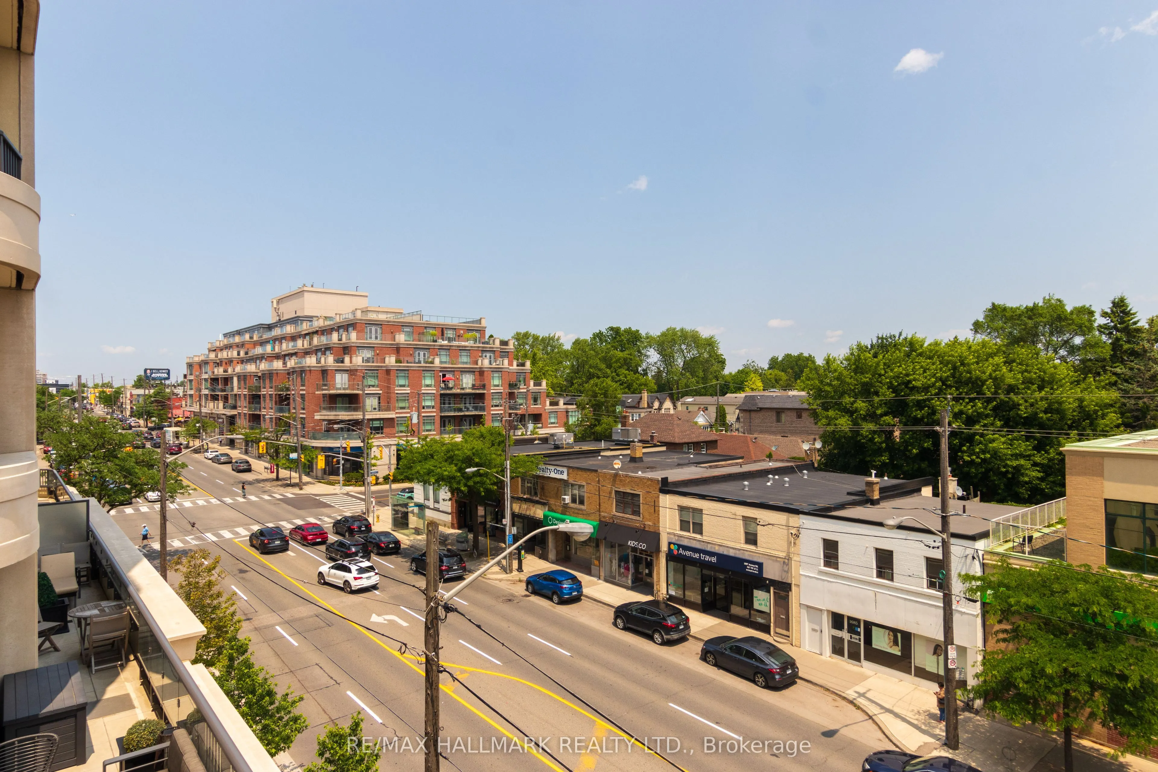 1700 Avenue Road, #406