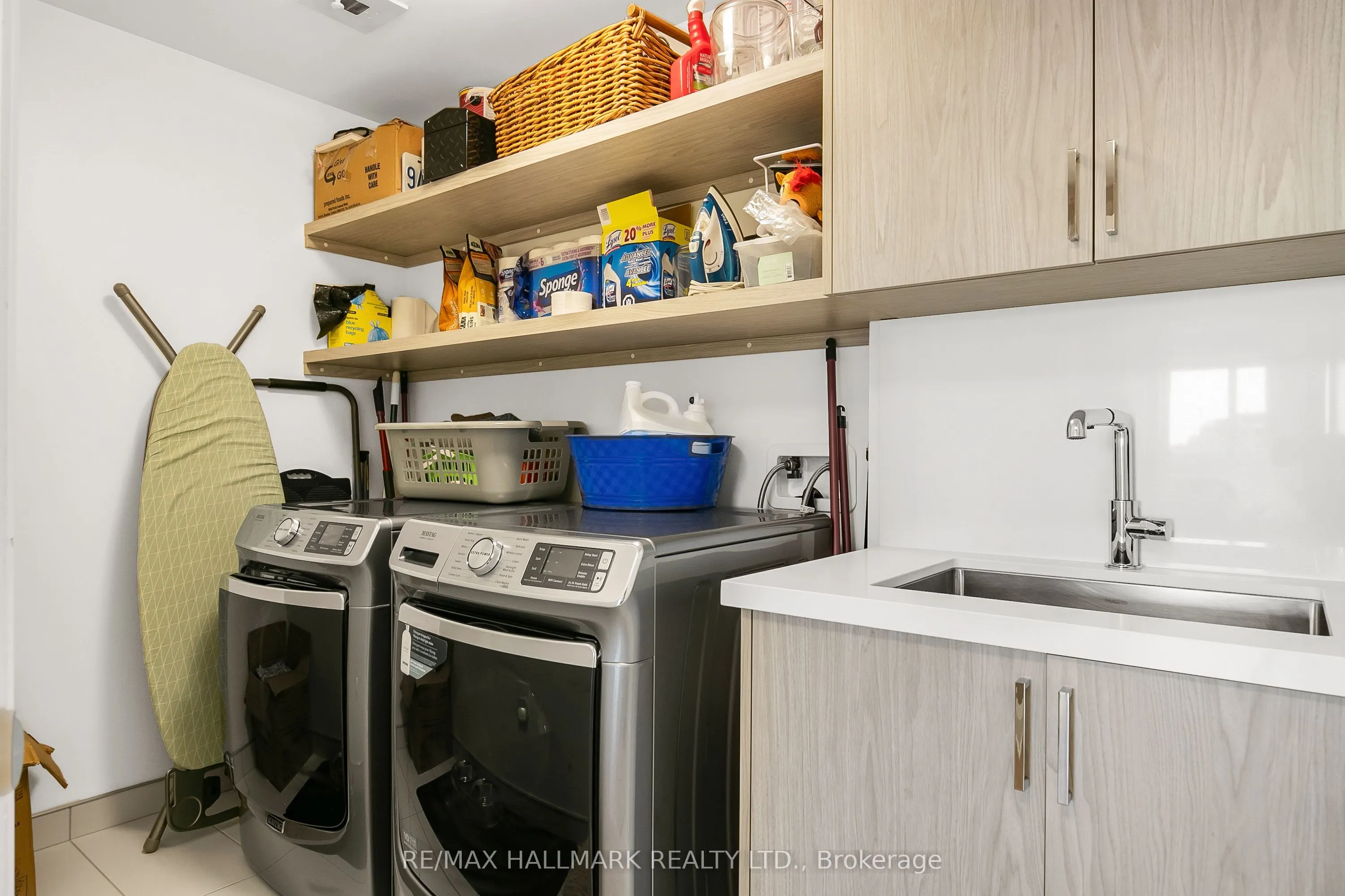 1700 Avenue Road, #406
