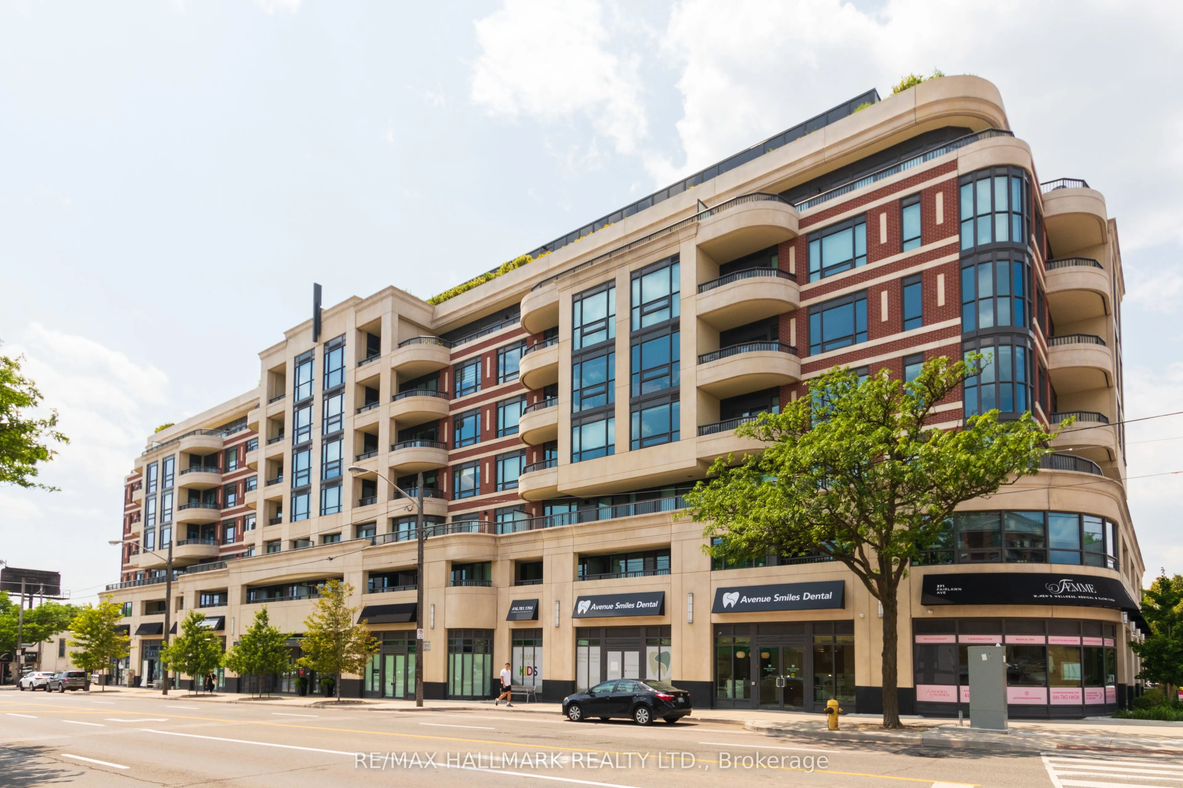 1700 Avenue Road, #406