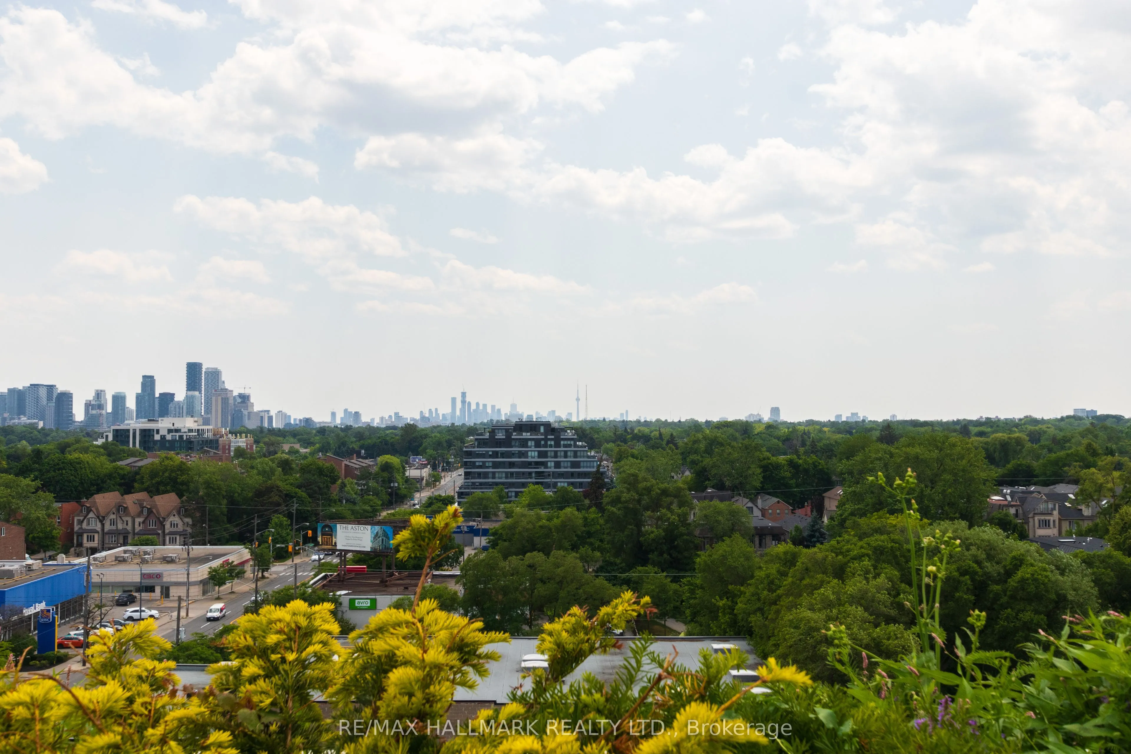 1700 Avenue Road, #406