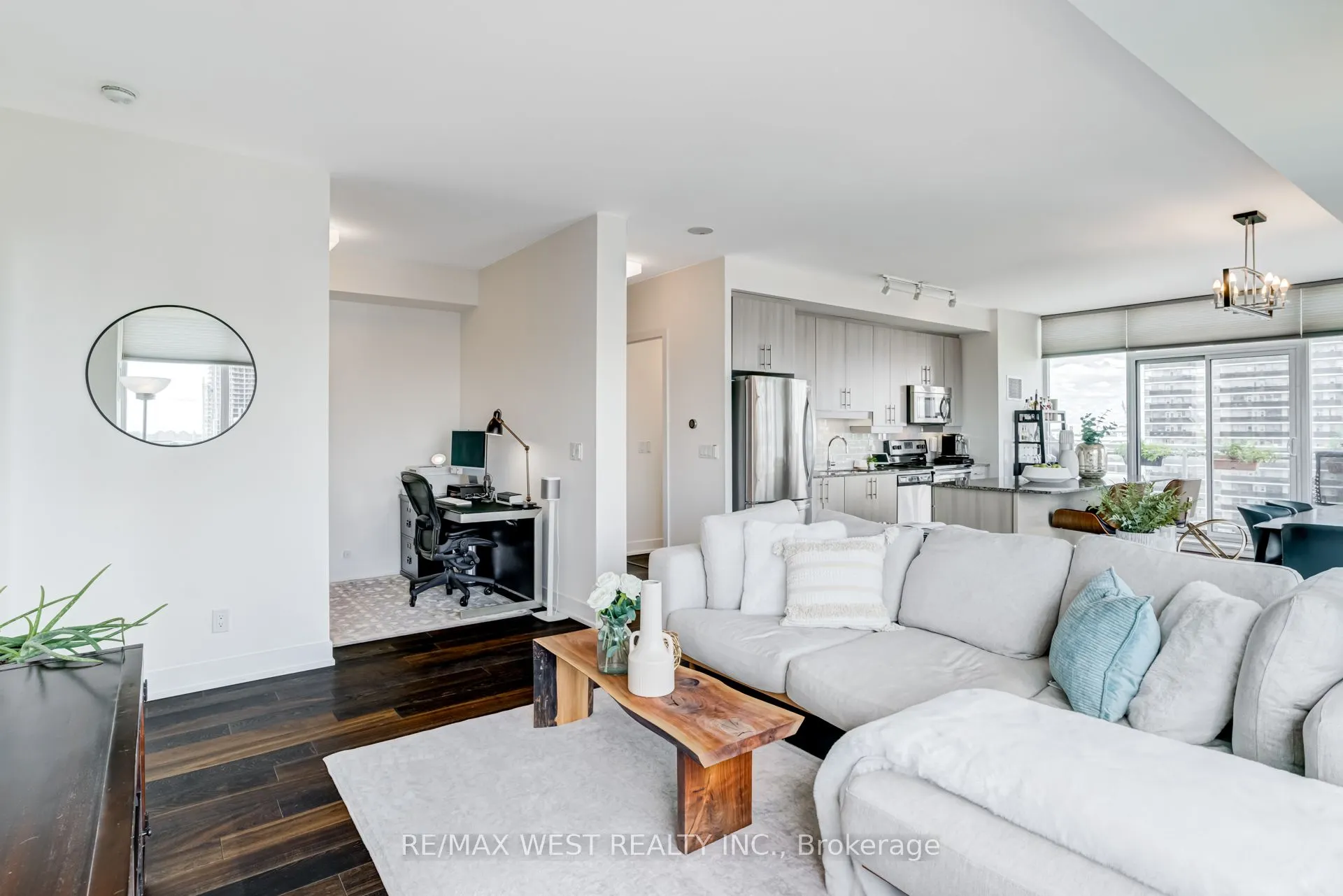 68 Merton Street, #1308